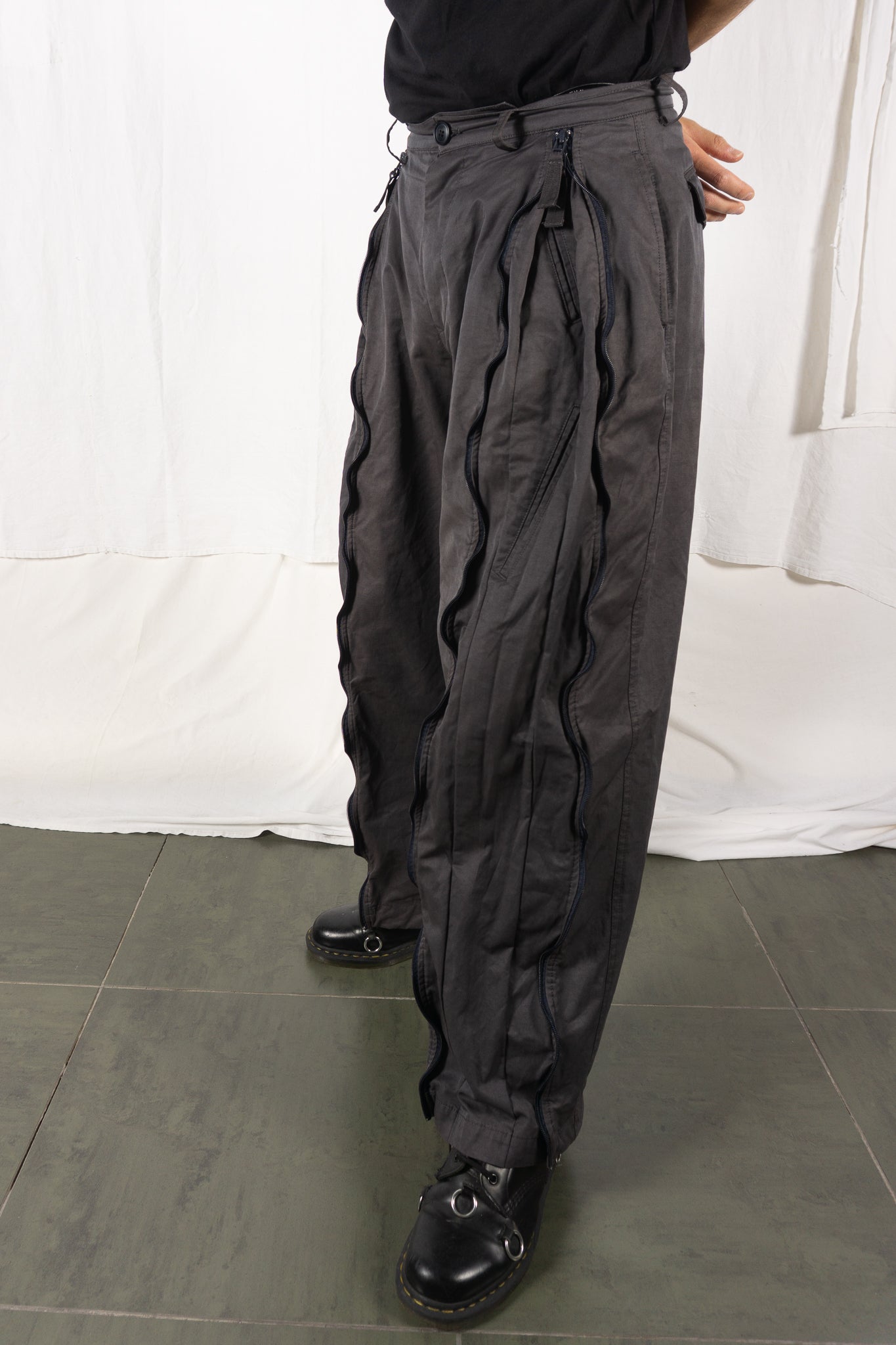 Issey miyake men a/w 1999 parachute pants grey