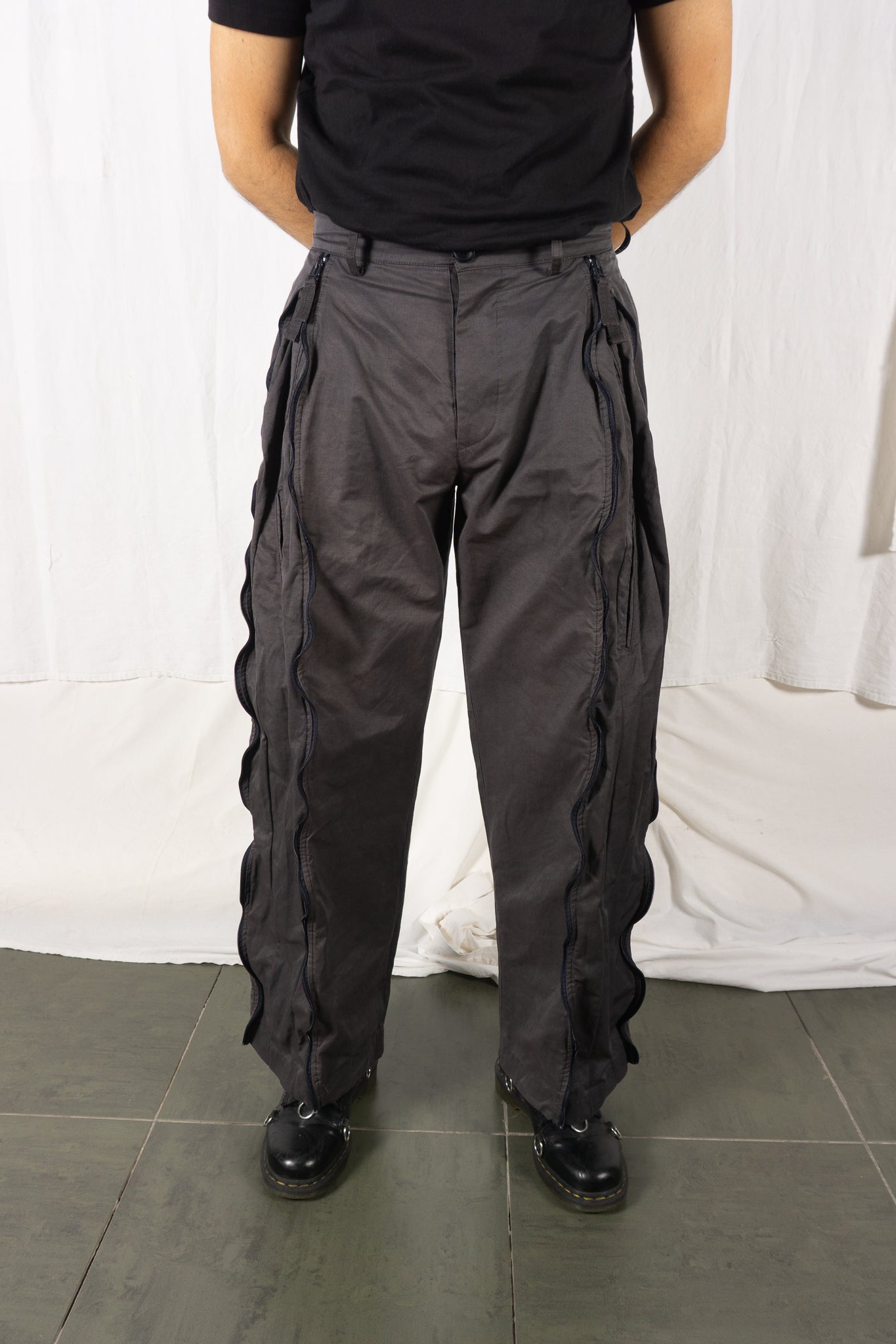 Issey miyake men a/w 1999 parachute pants grey