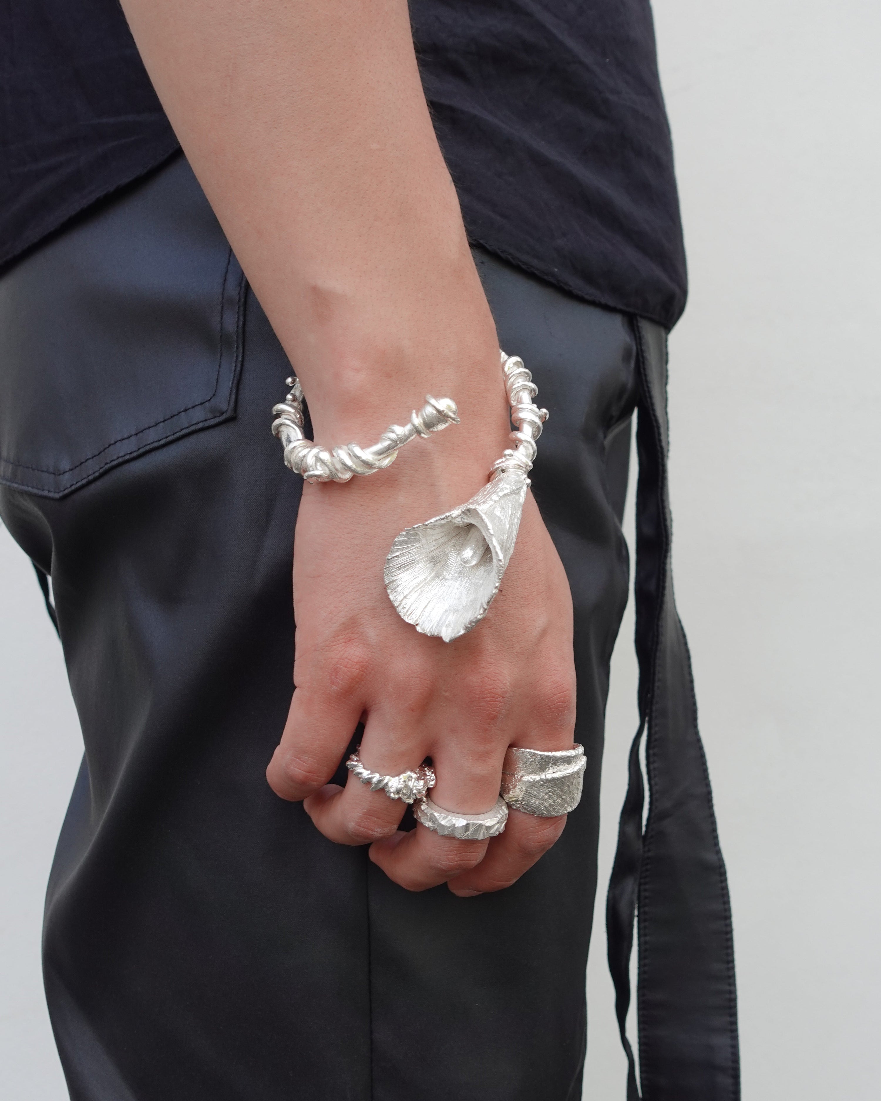 Zantedeschia bangle