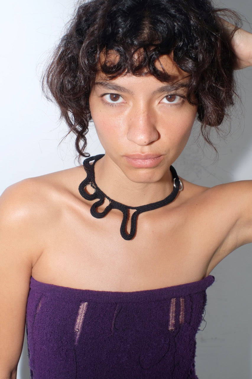 Loop necklace