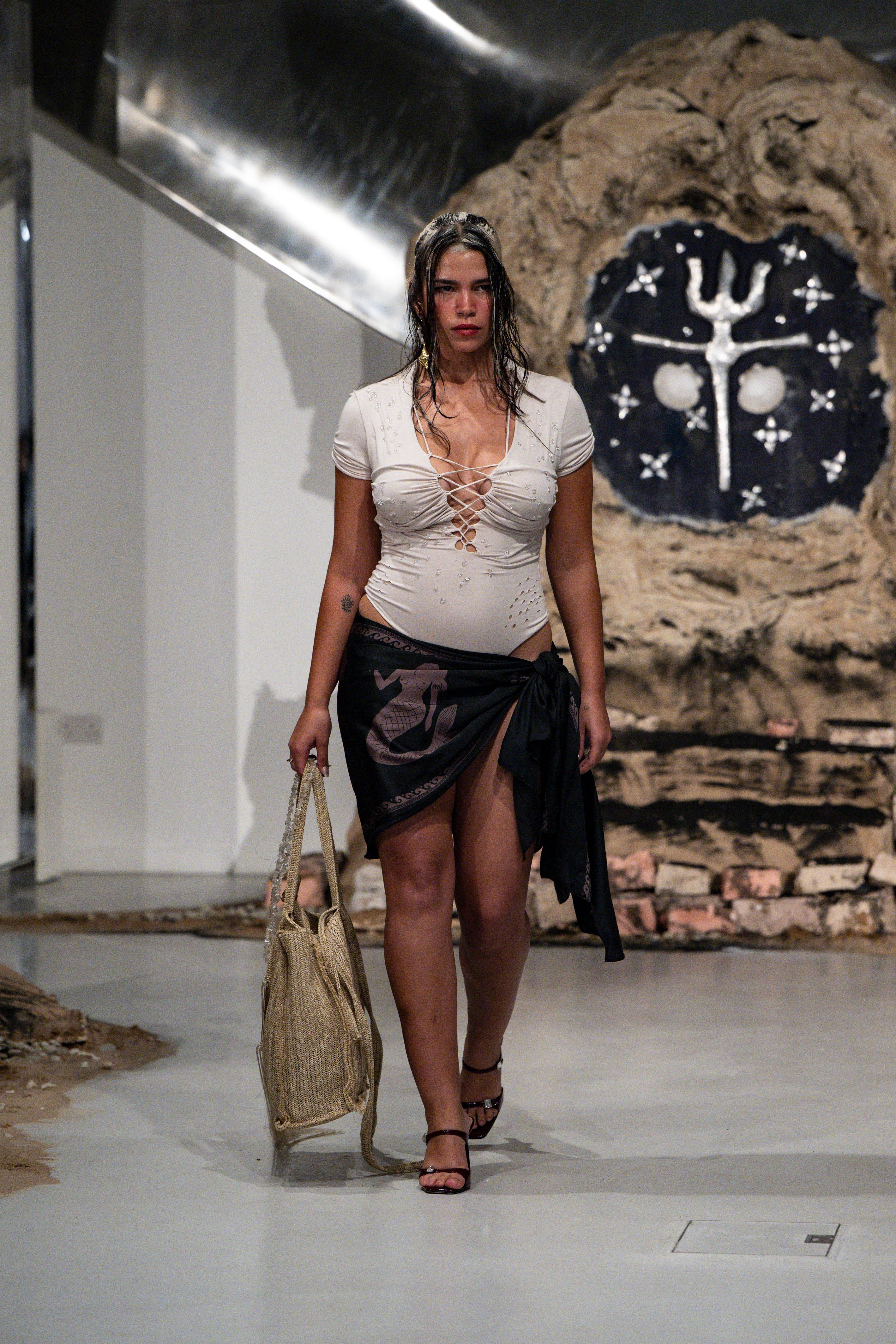 Quartz sand bodysuit