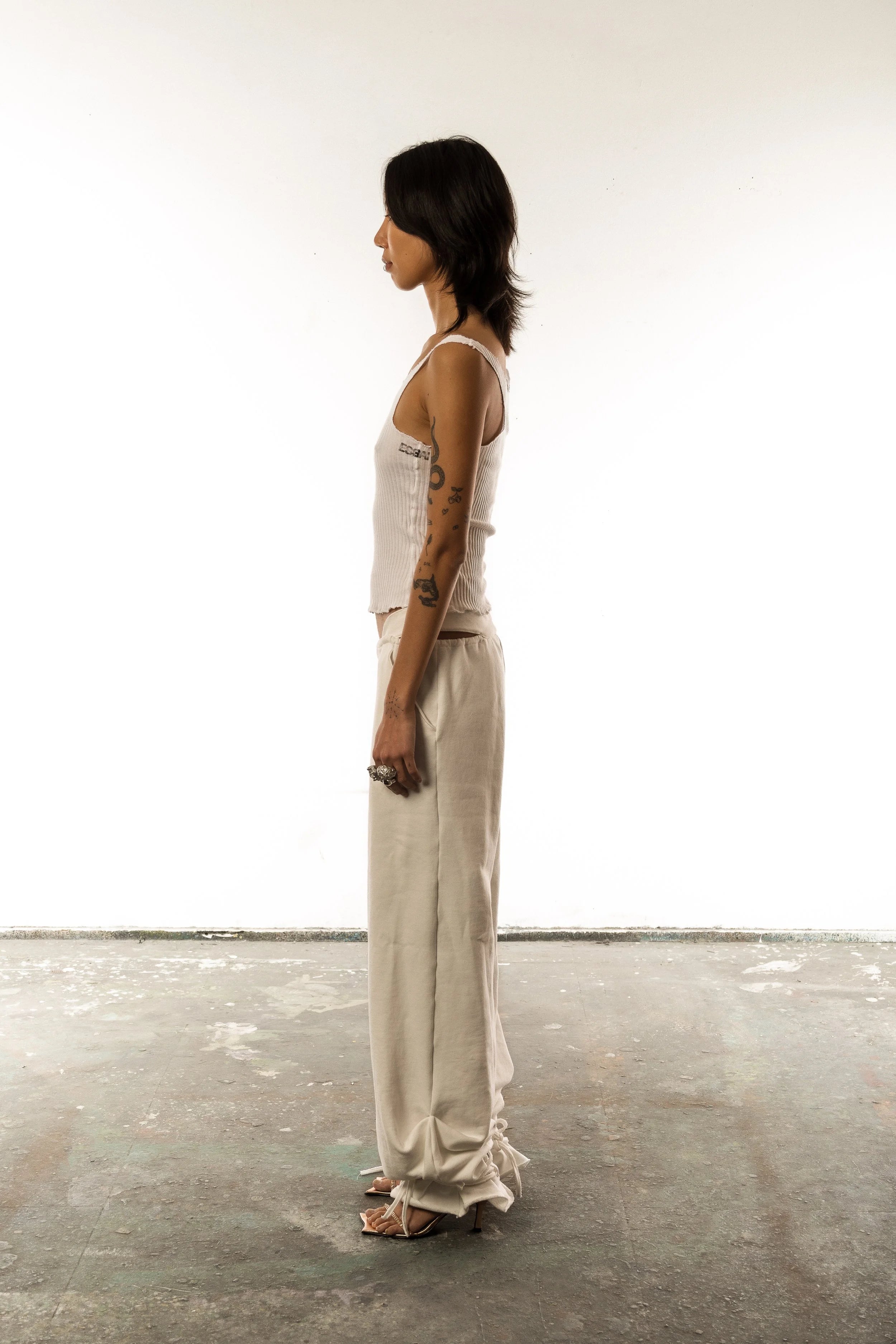 Signature sweatpants- white
