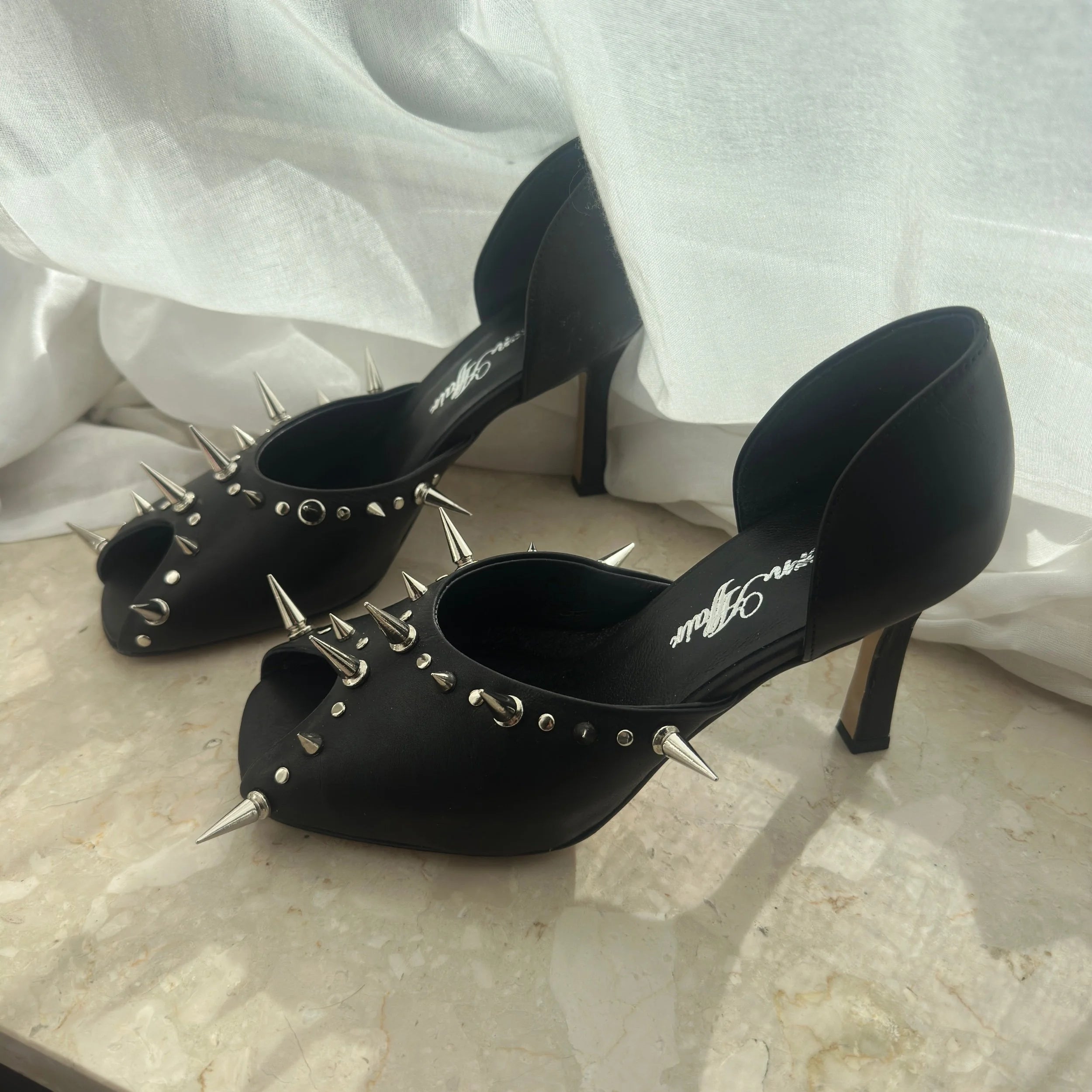 1 of 1 size 39/40