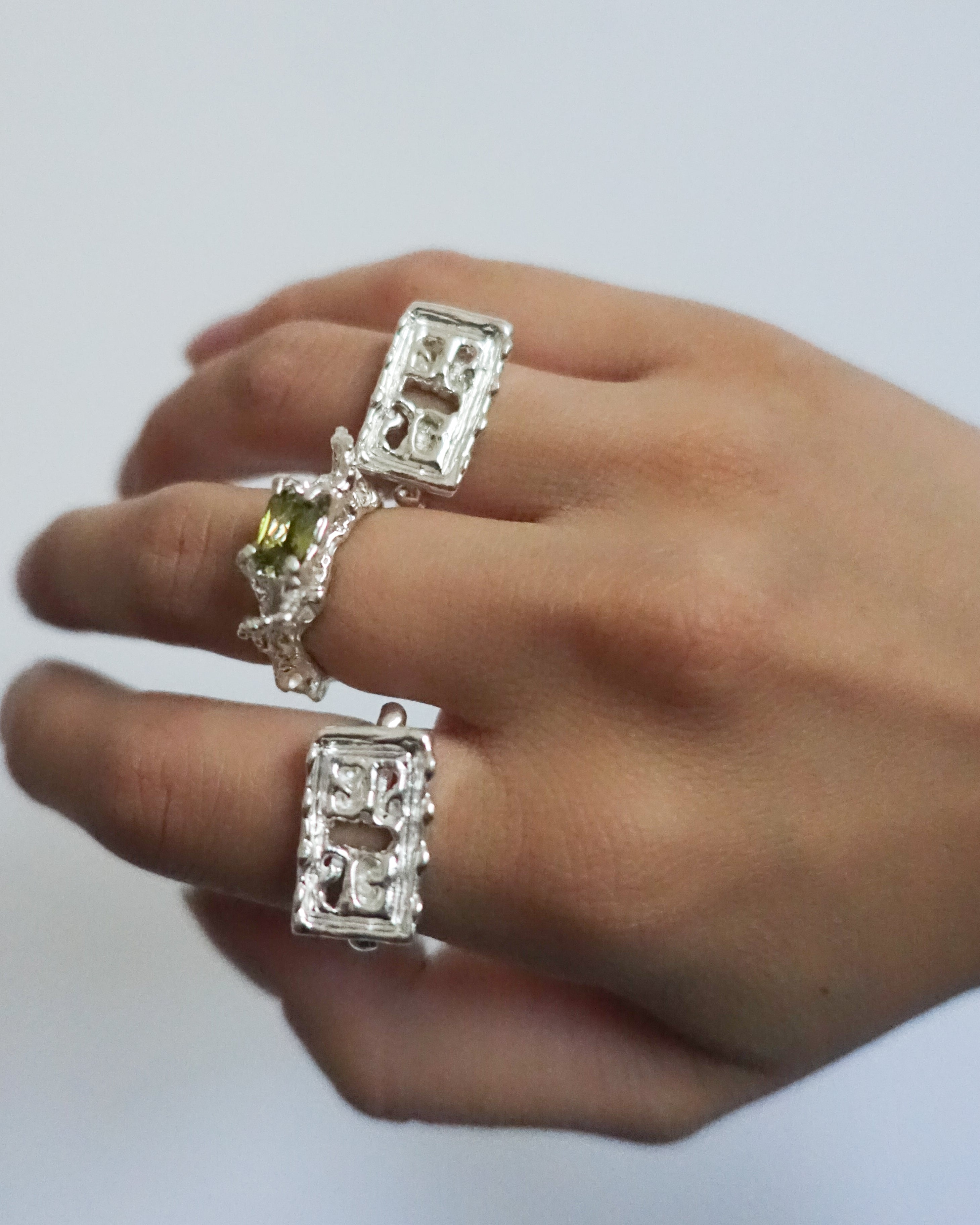 Lore ring