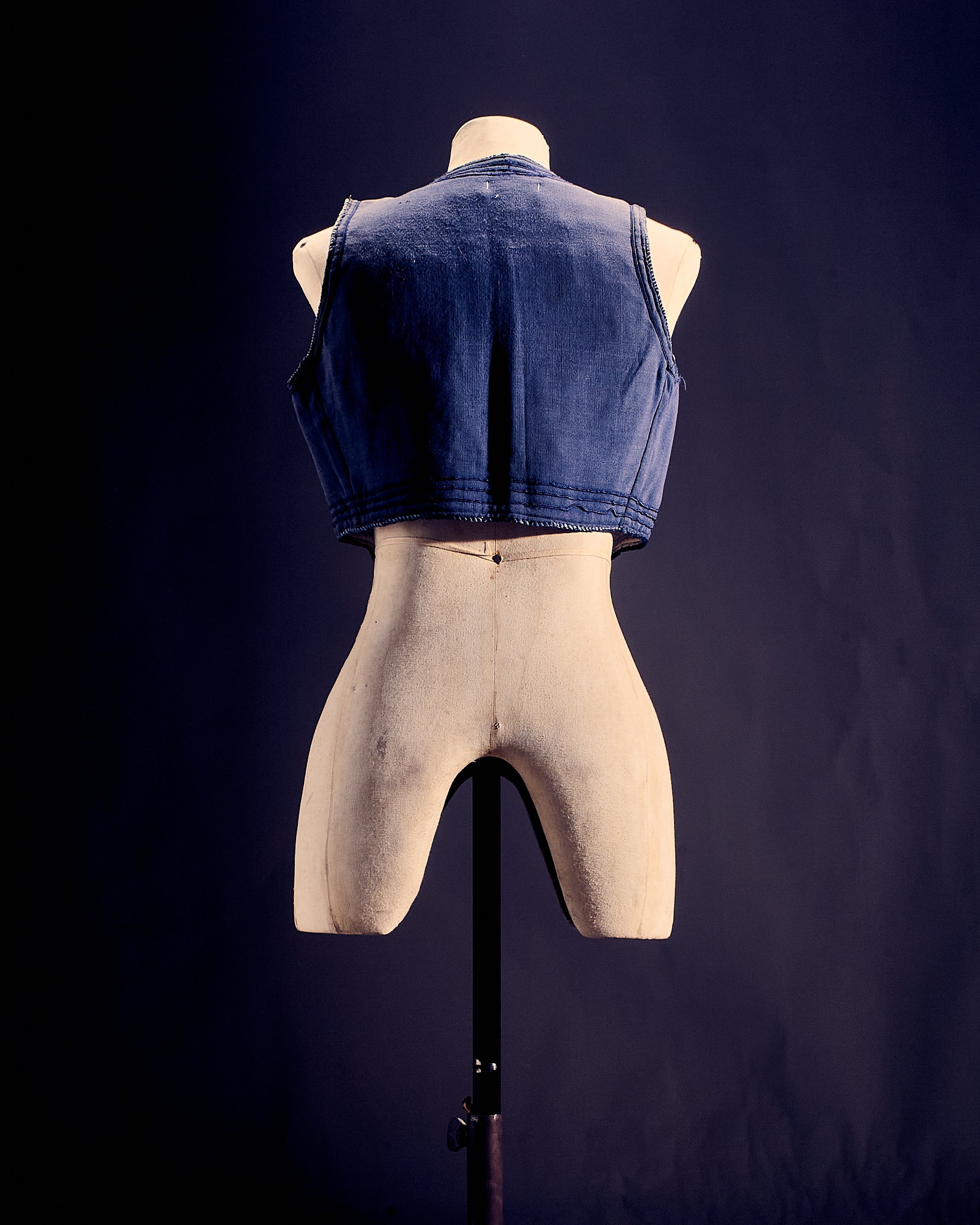 Romanian vest