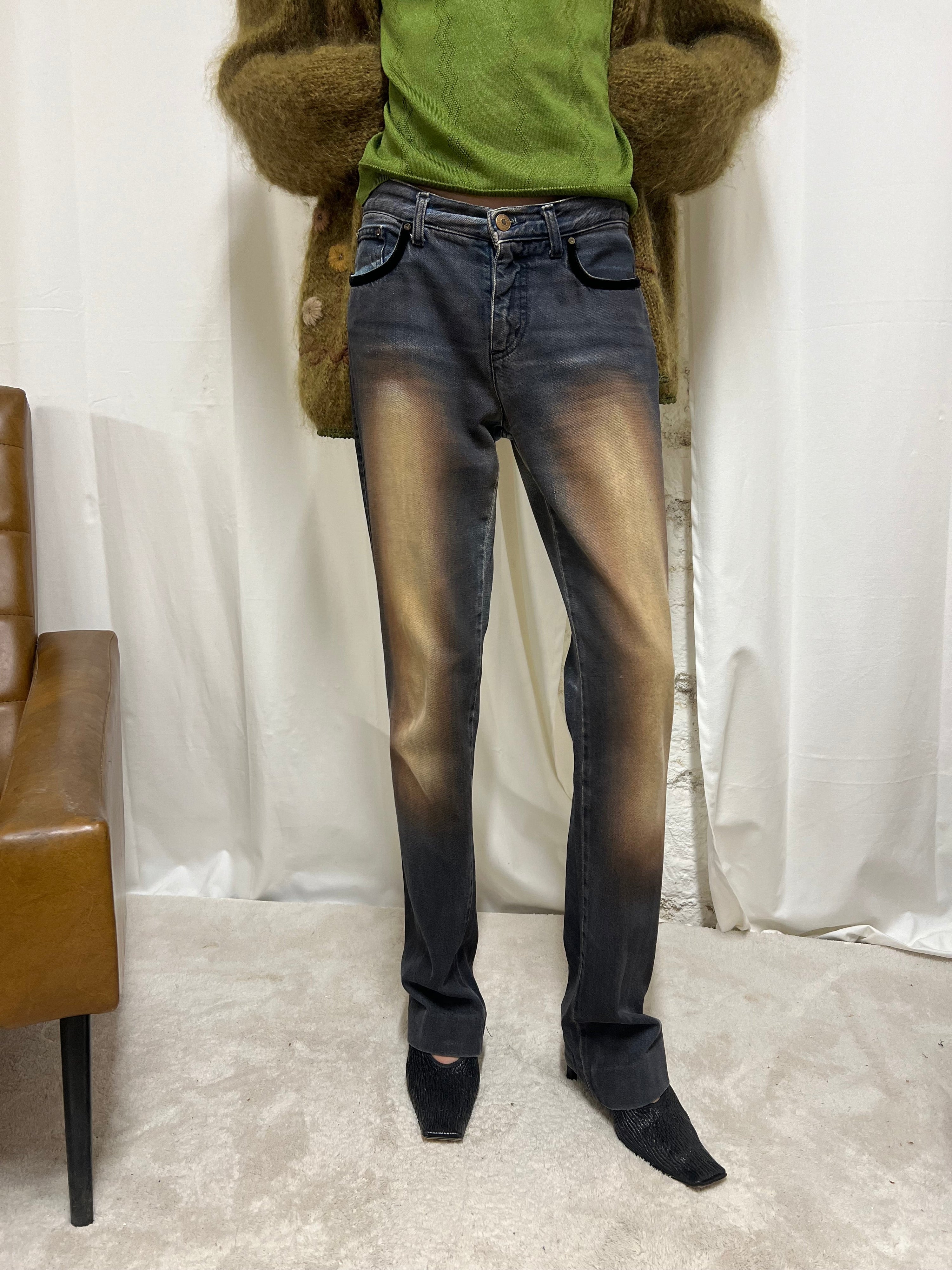Washed flared denim