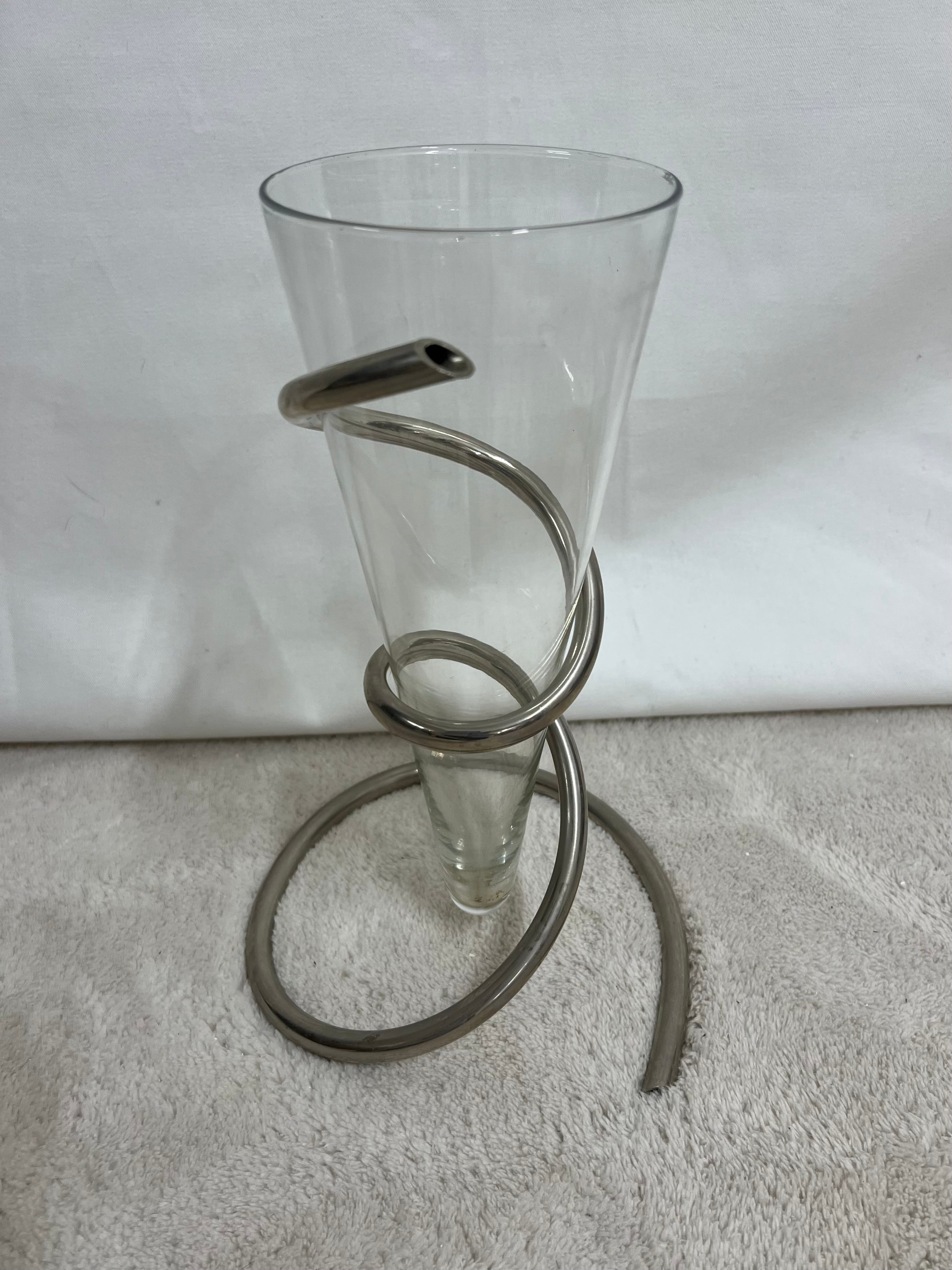 Suspended vase