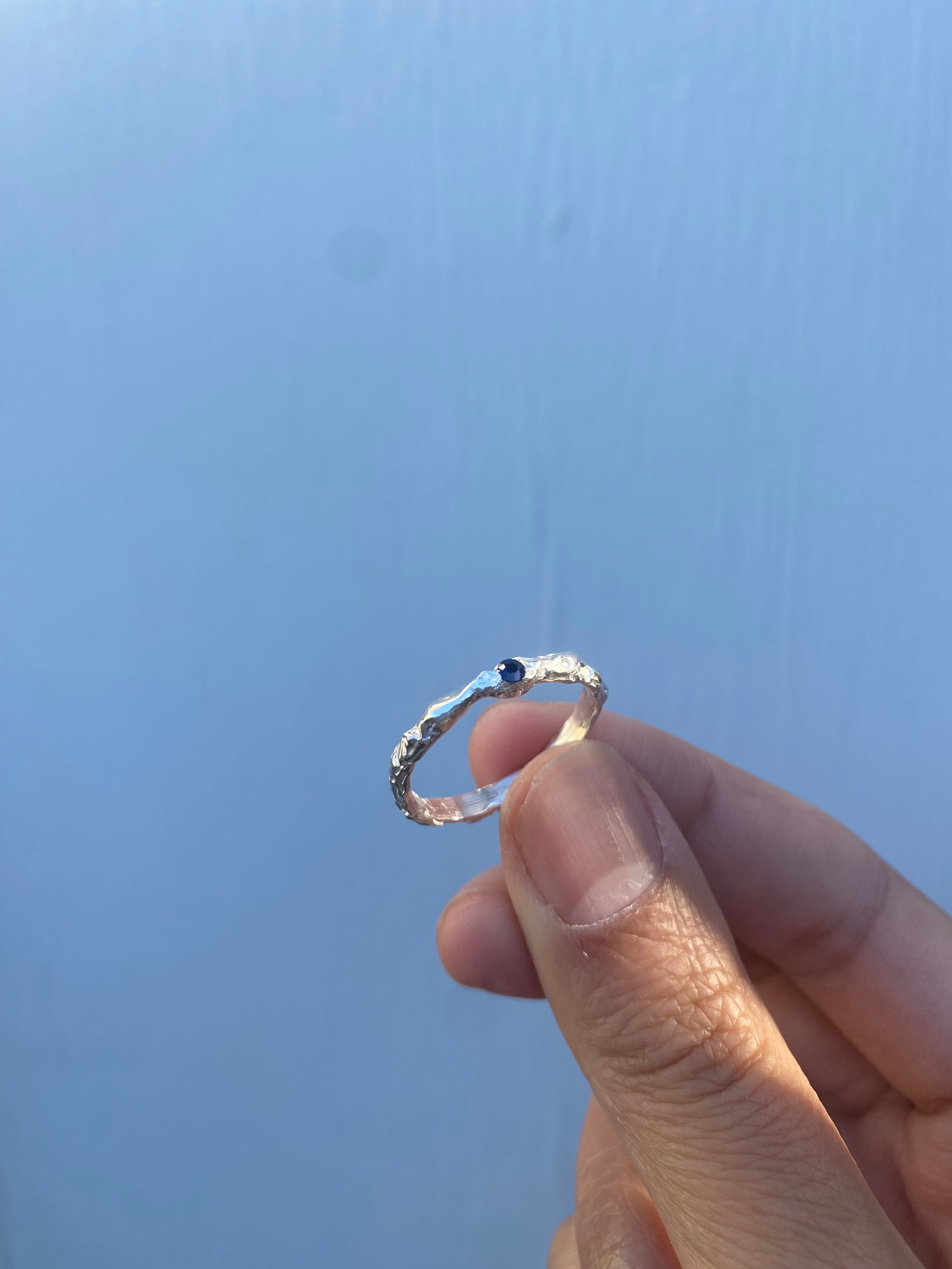 Pinkie's up! ring - silver
