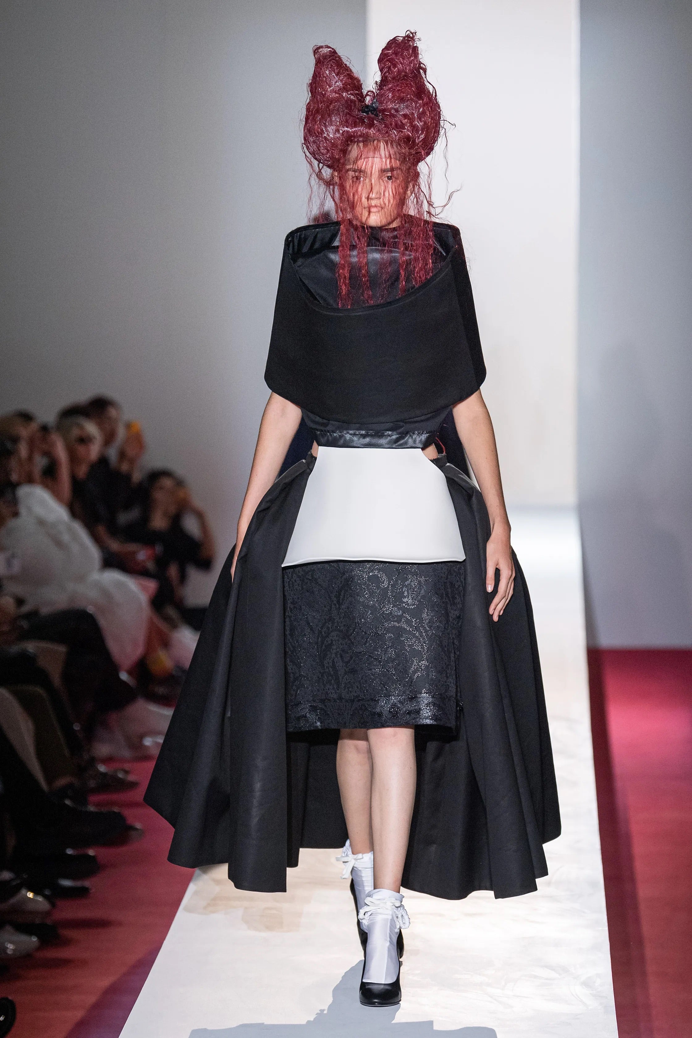 Comme des garçons s/s 2020 cropped shoulder top