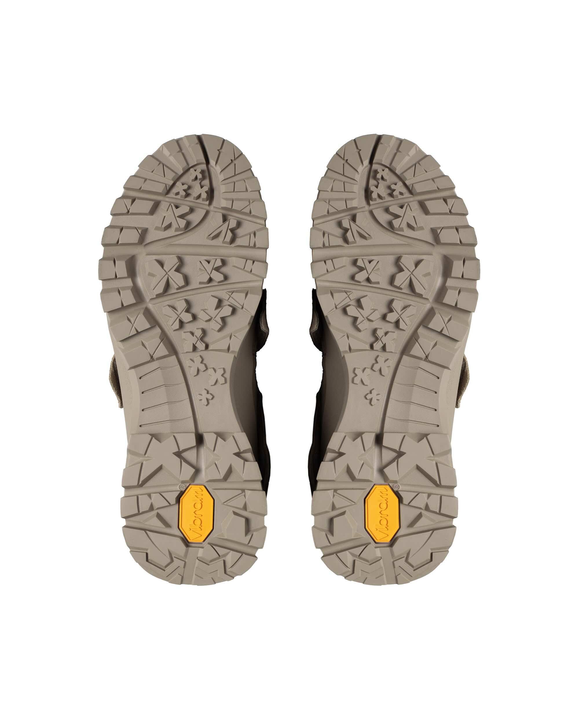 Beige vibram® desert boots