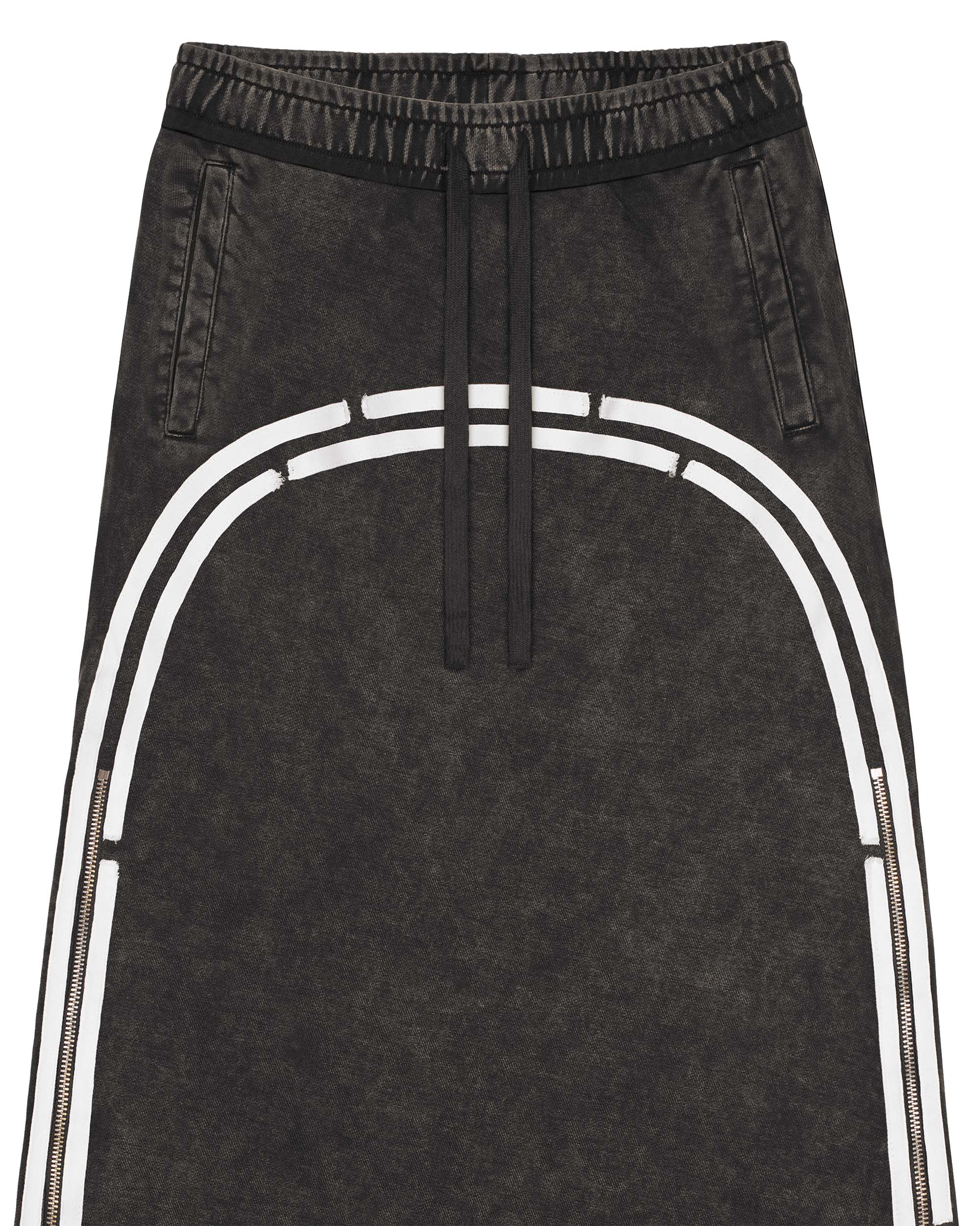 Track skirt