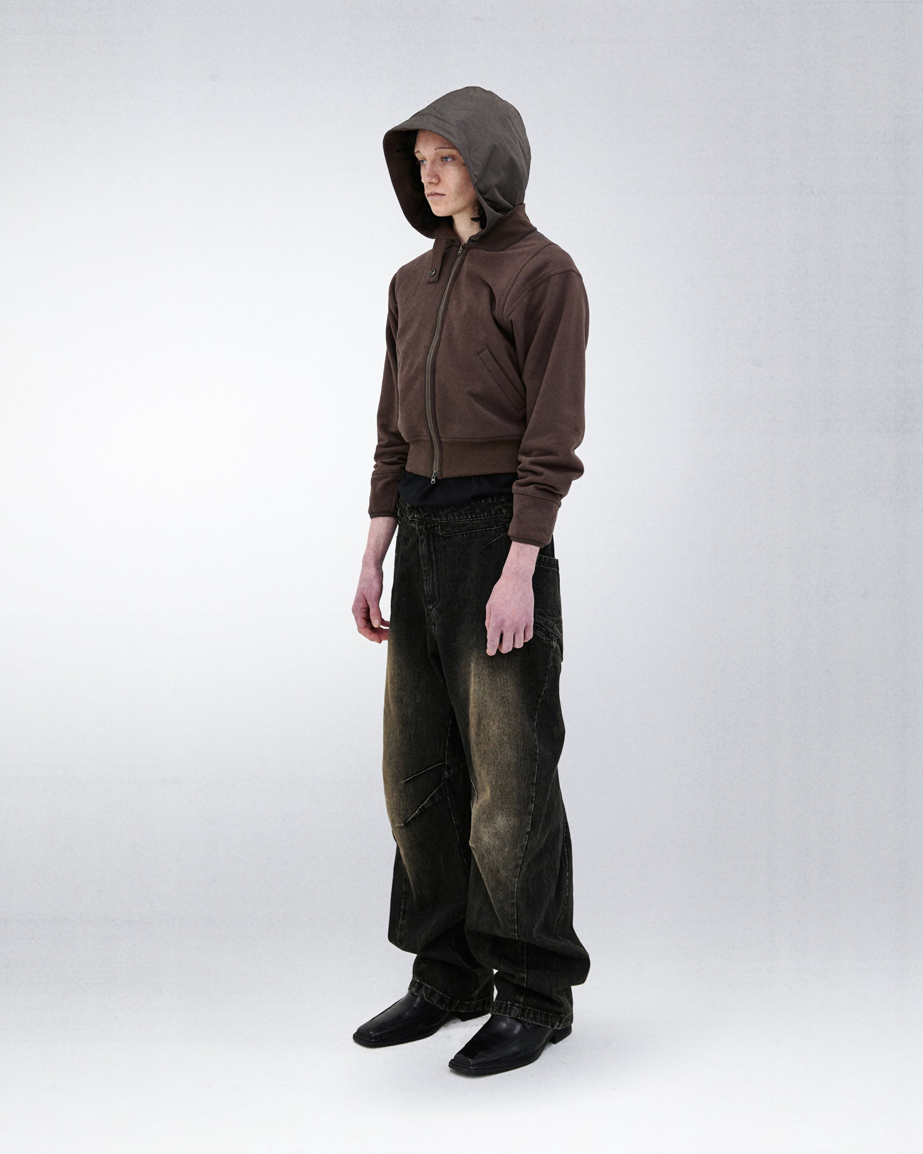 Bent knee pants