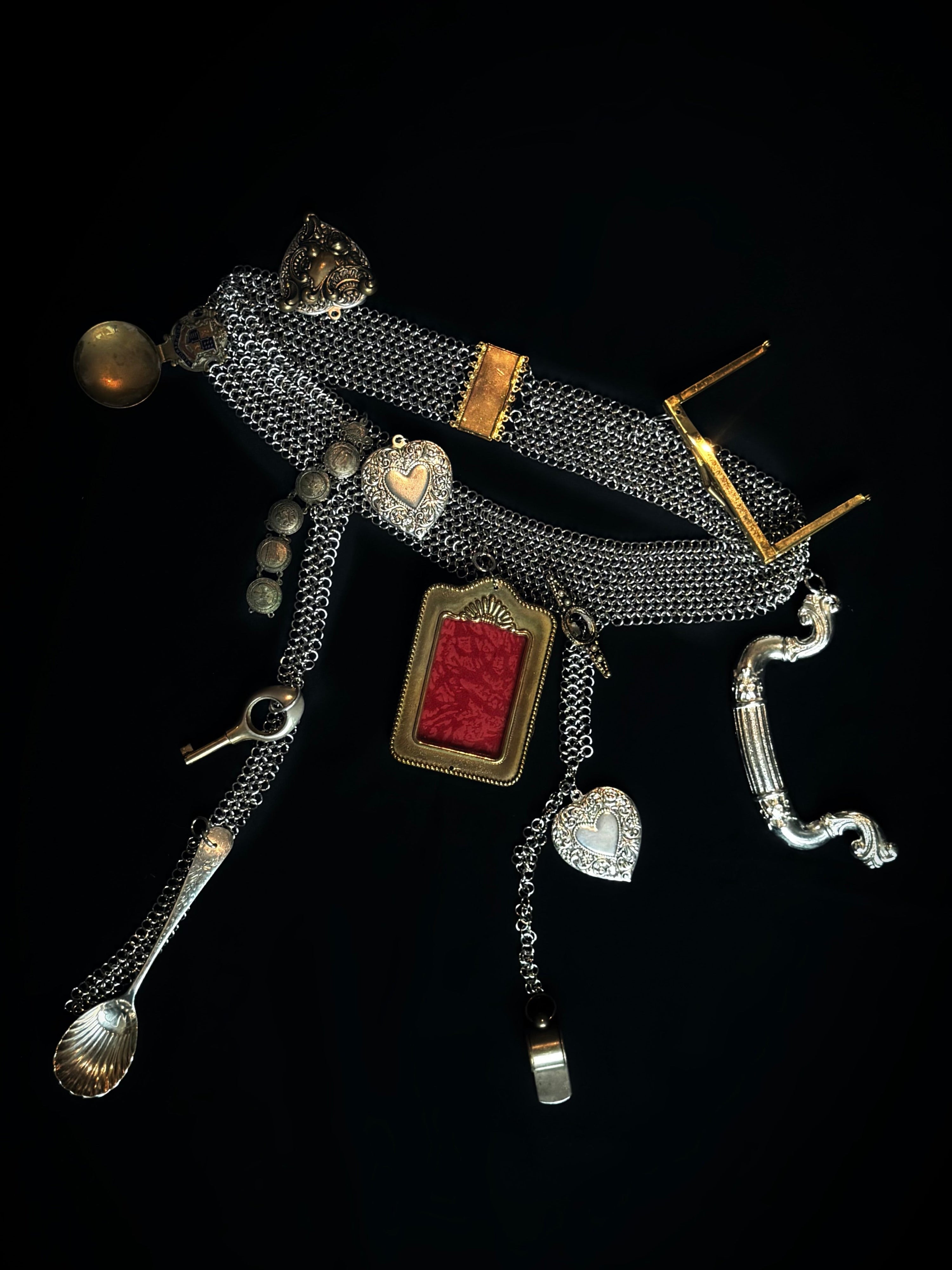 Chainmail chatelaine belt