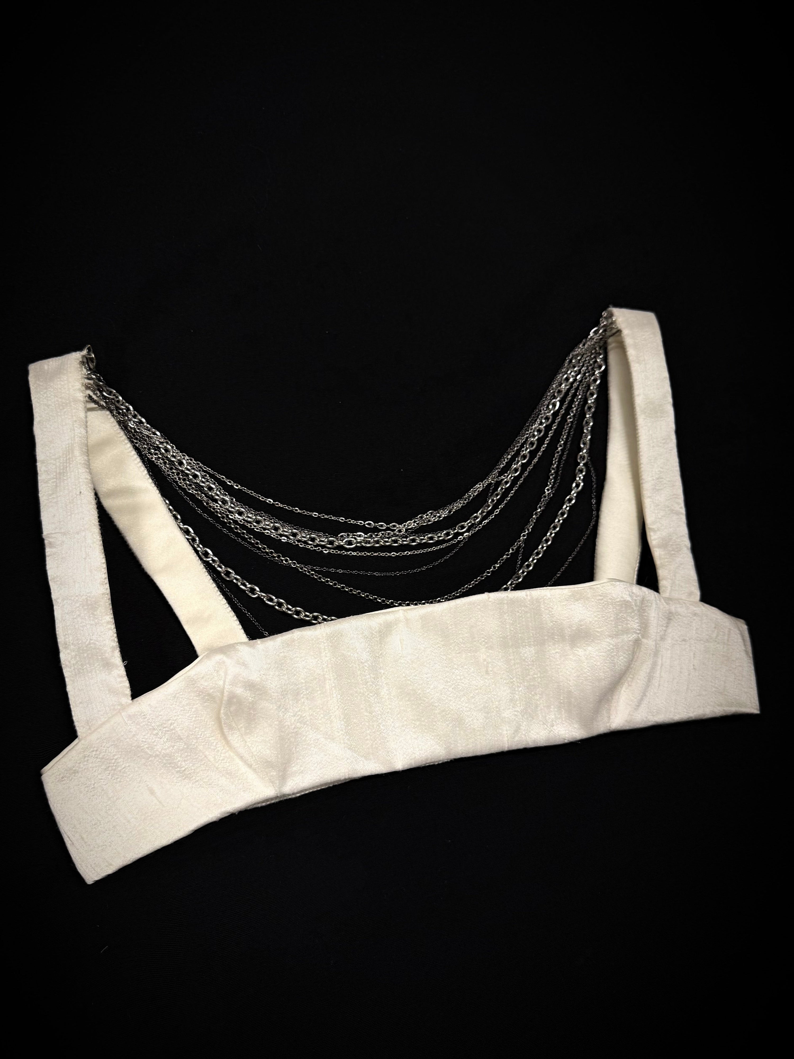 Silk chain top