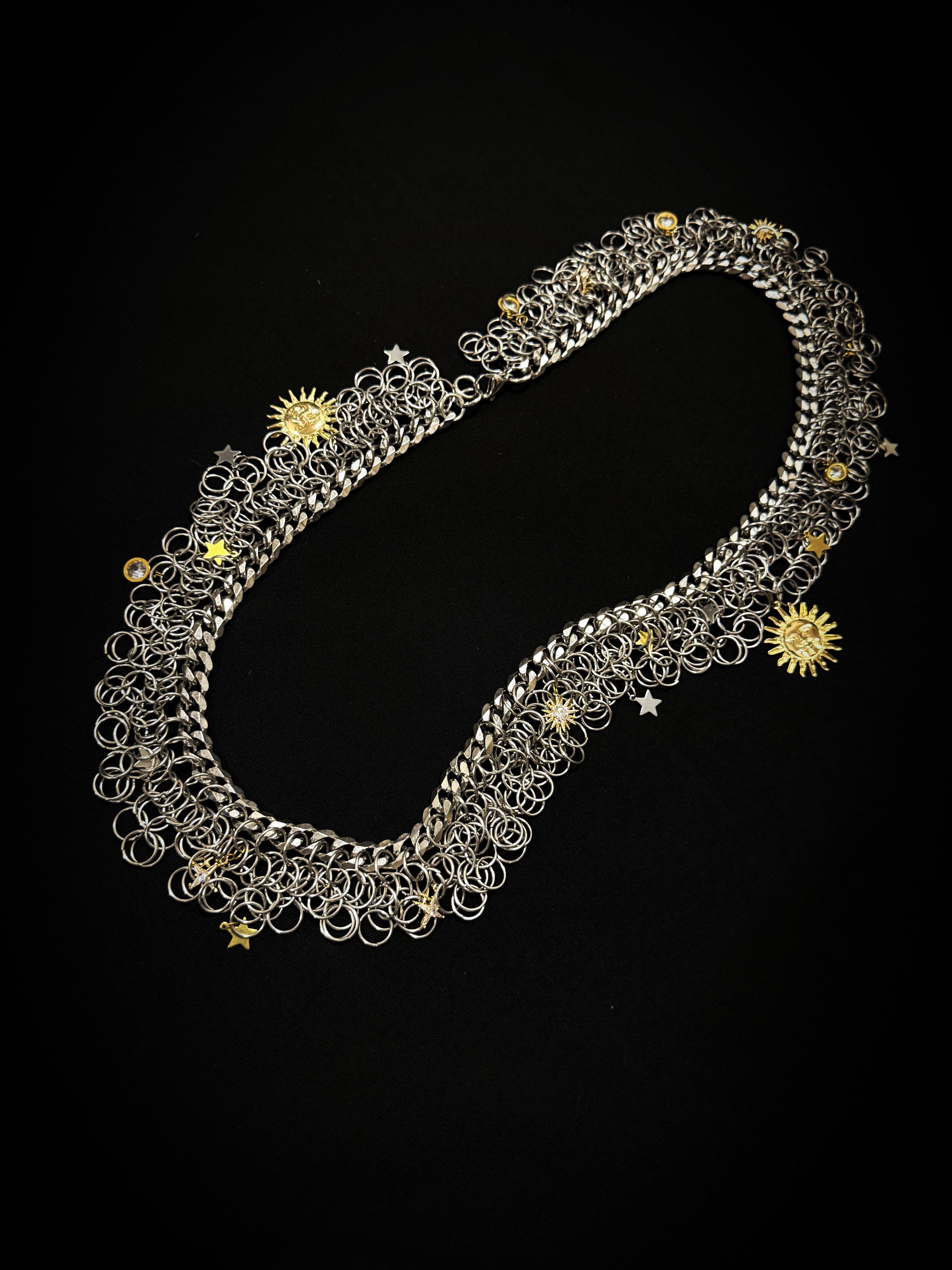 Metal chainmail belt