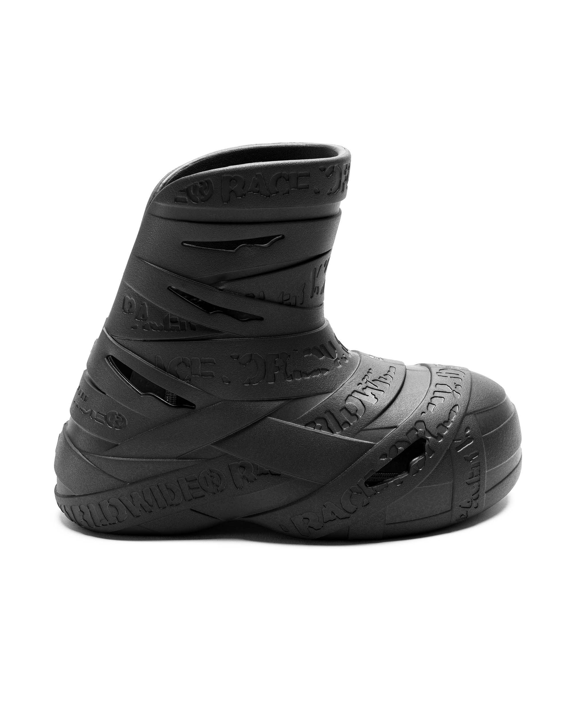 Black foam boot