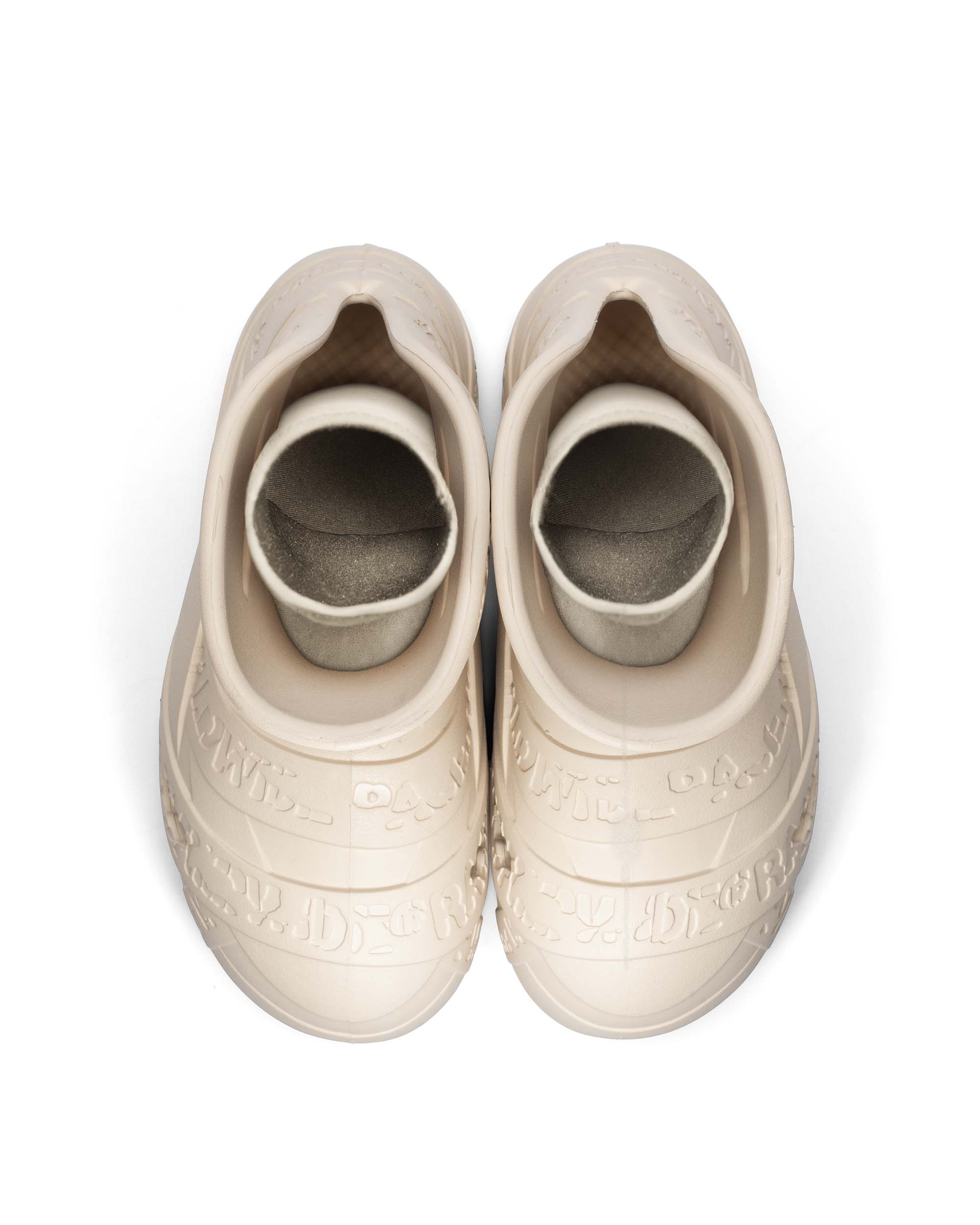Bone foam boot