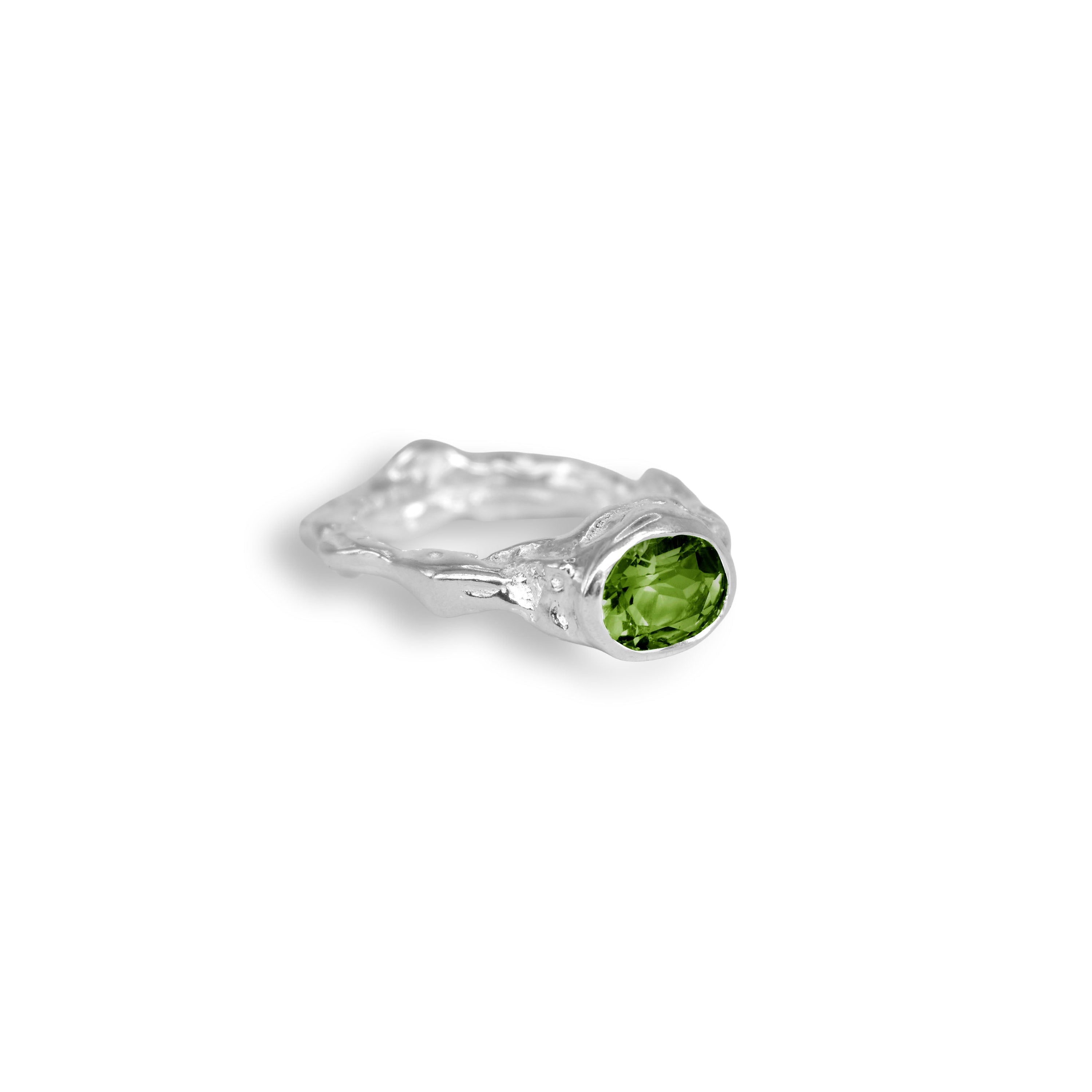 Fusion ring peridot