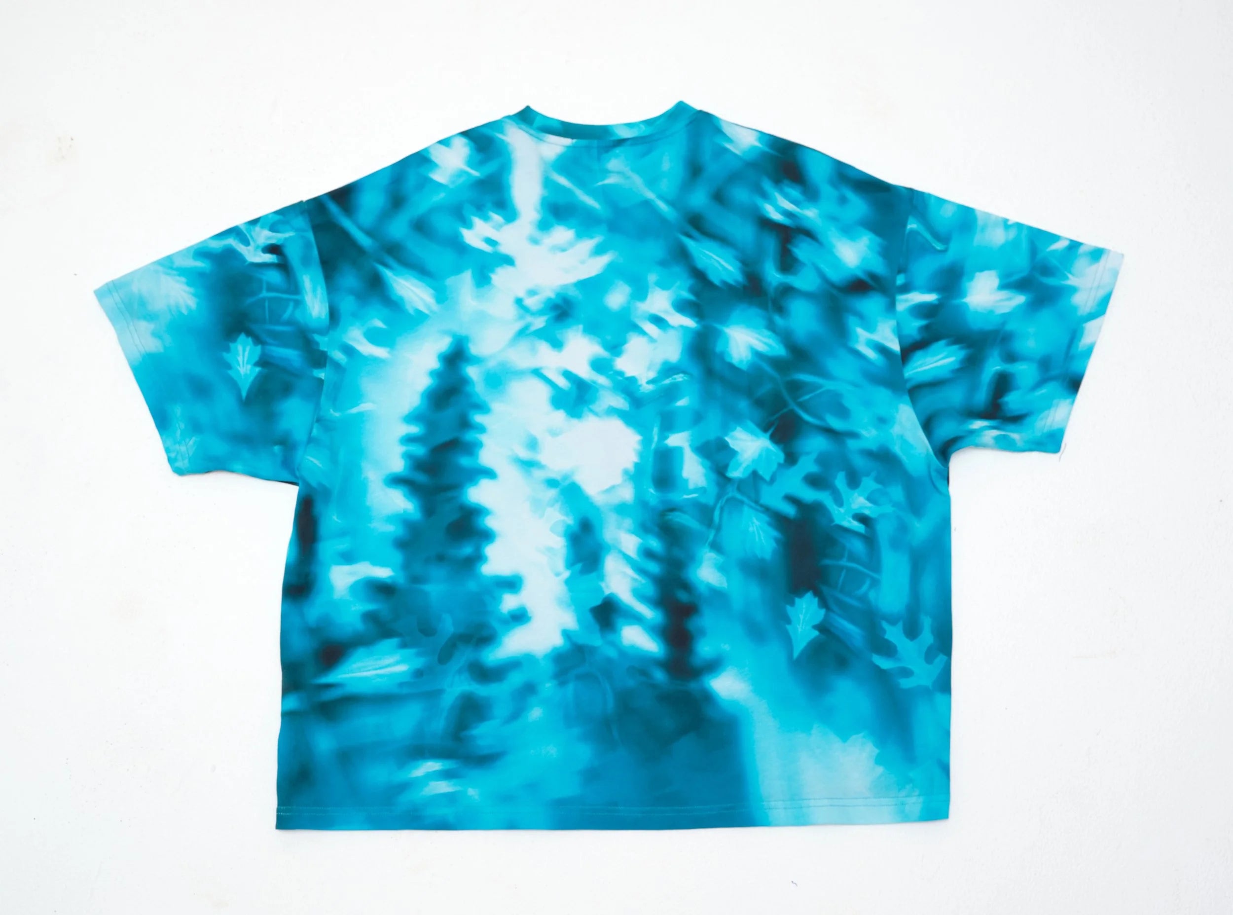 Oversized camo t-shirt