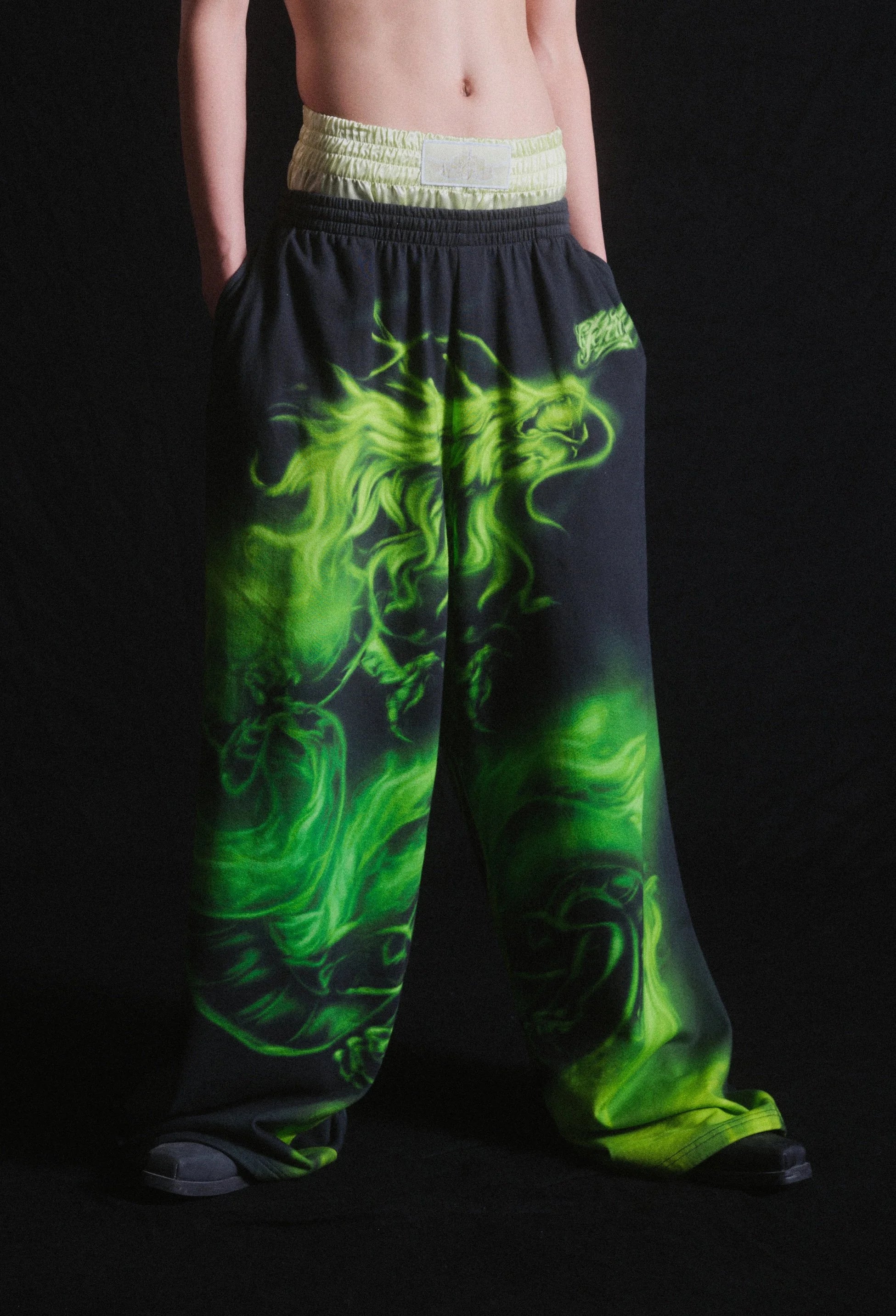 Wide-leg sweatpants