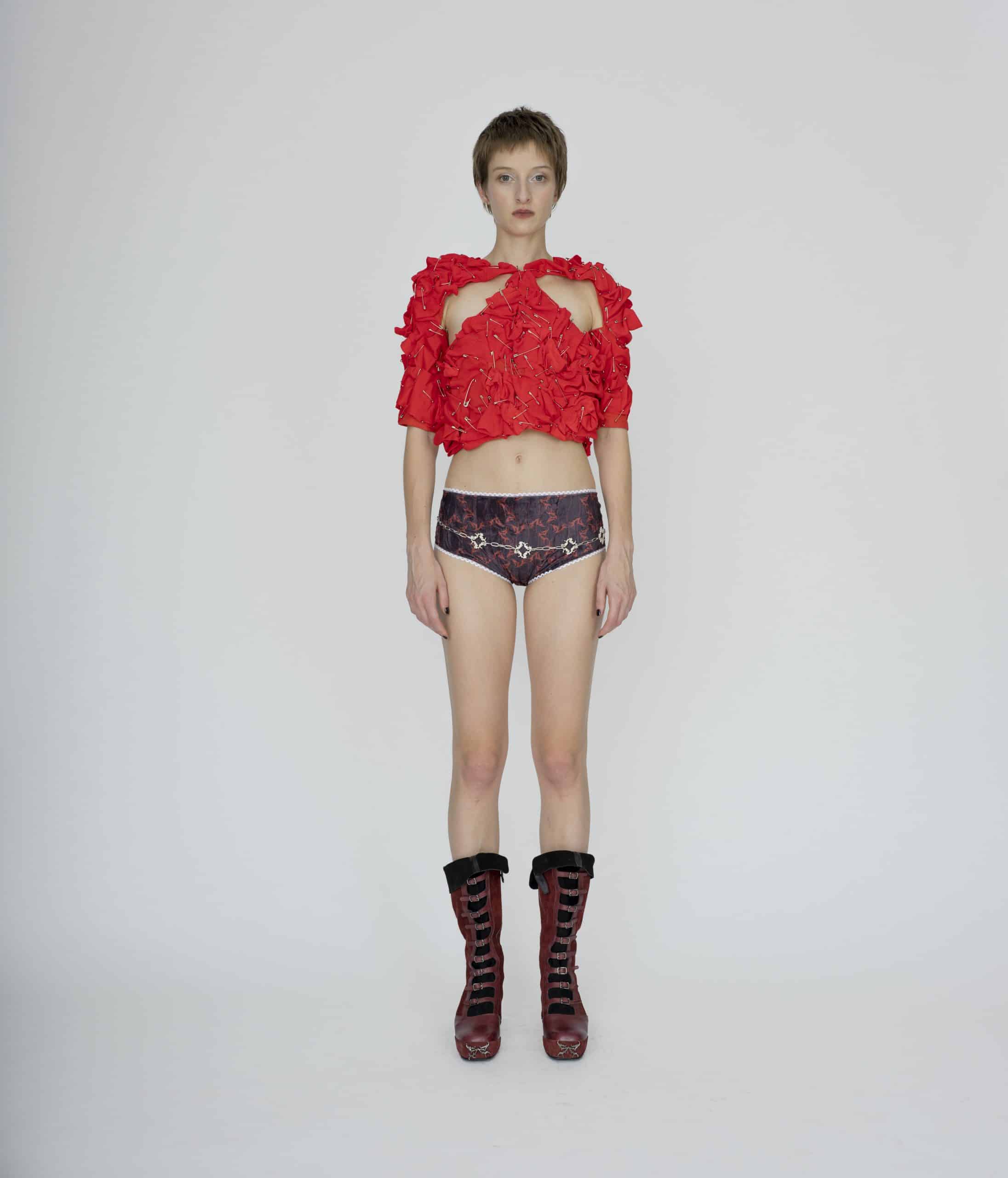 Pinned red top