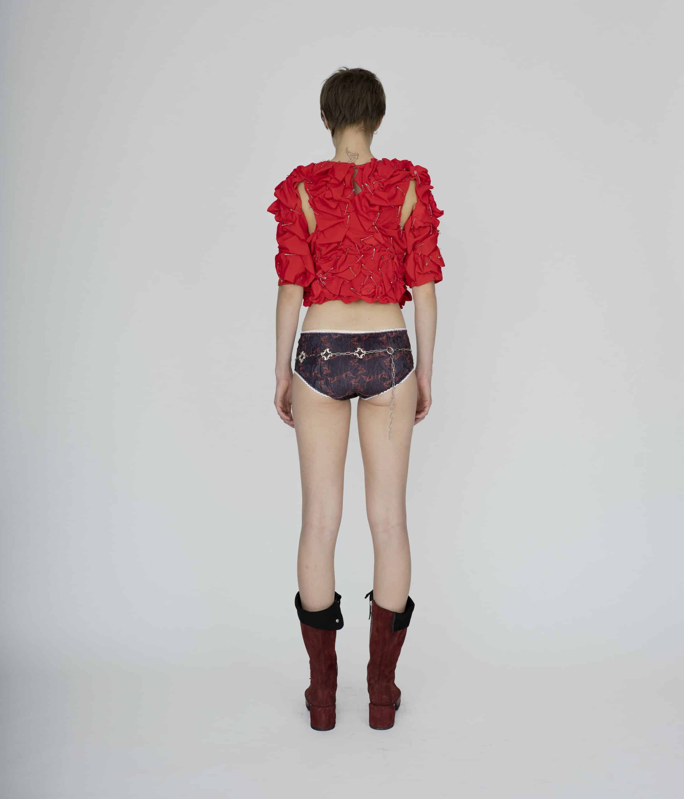 Pinned red top