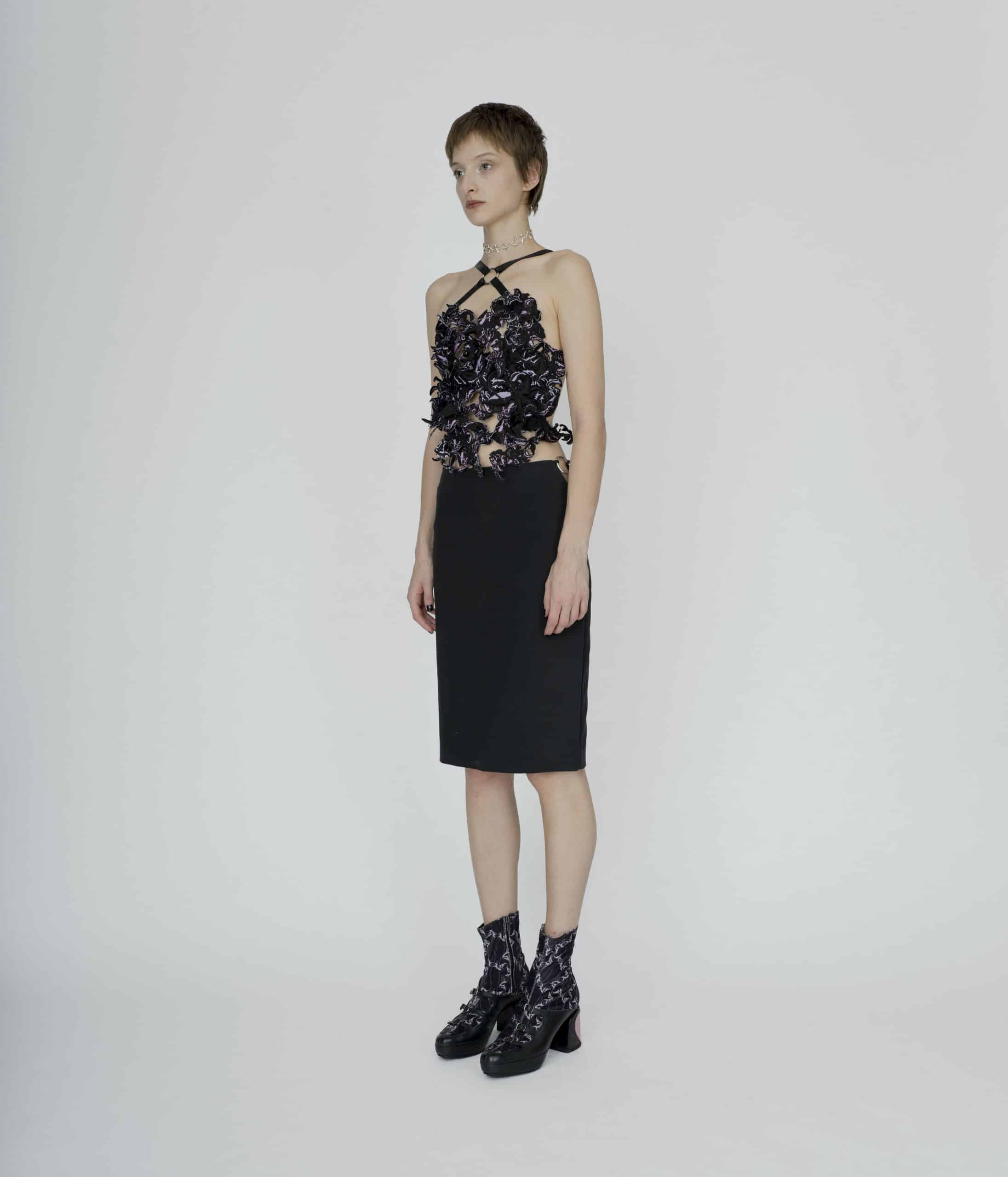Symbolic apron corset
