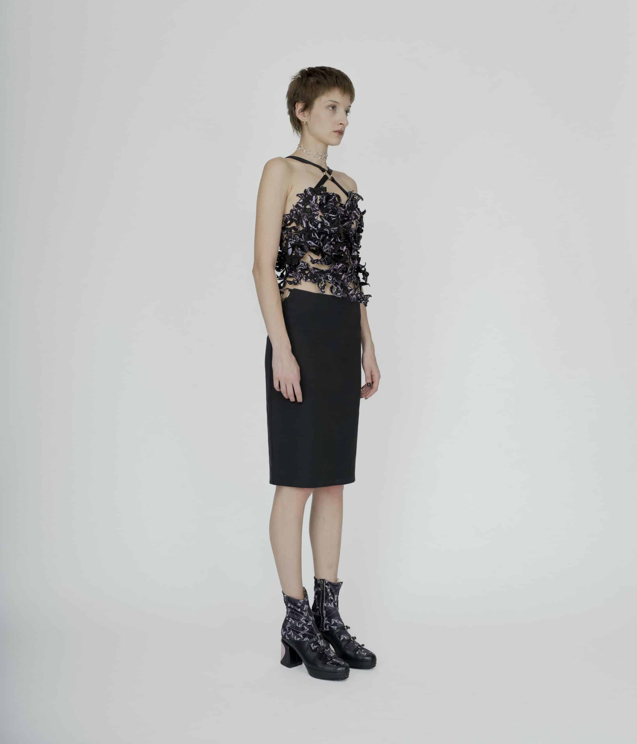 Symbolic apron corset