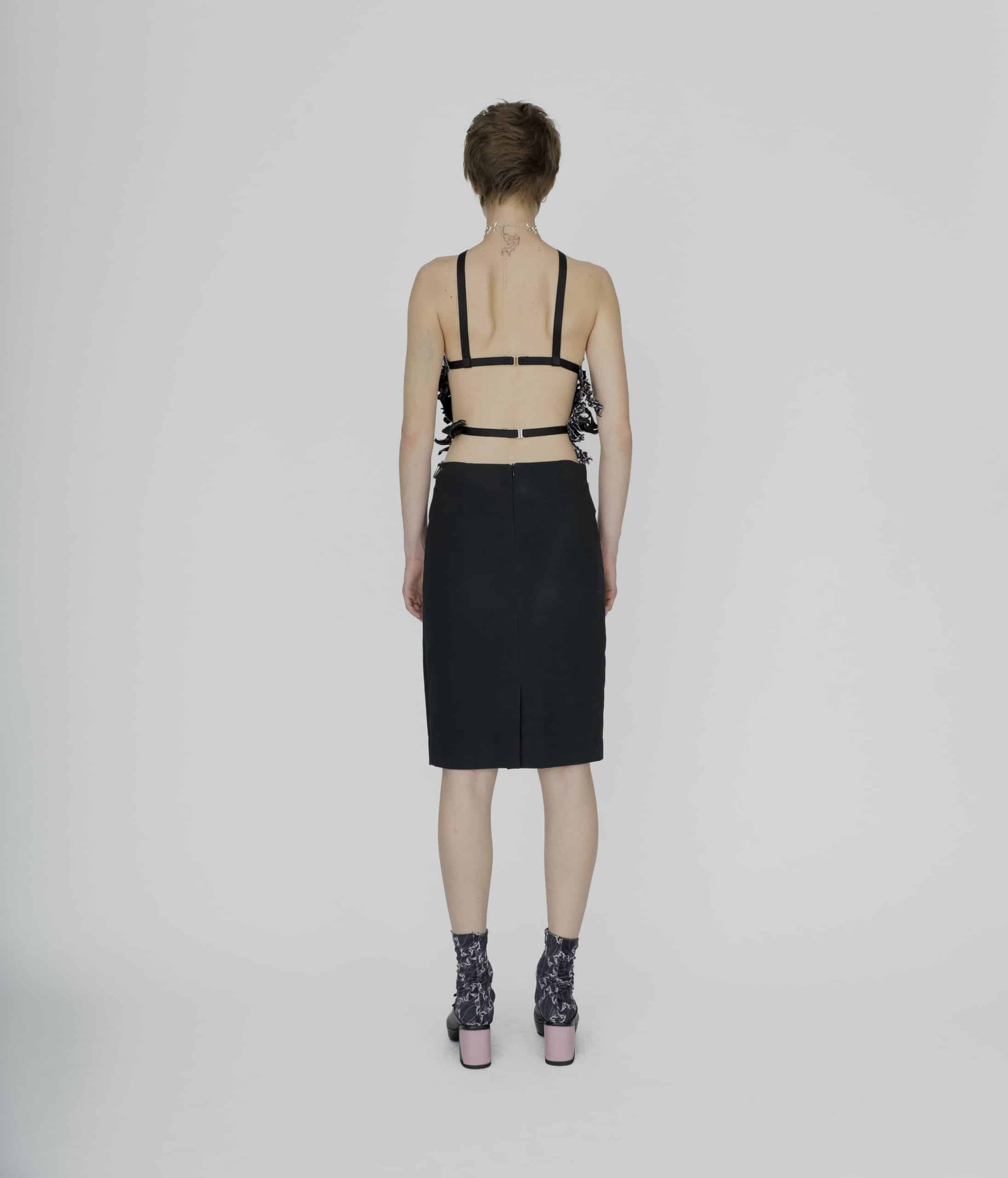 Symbolic apron corset