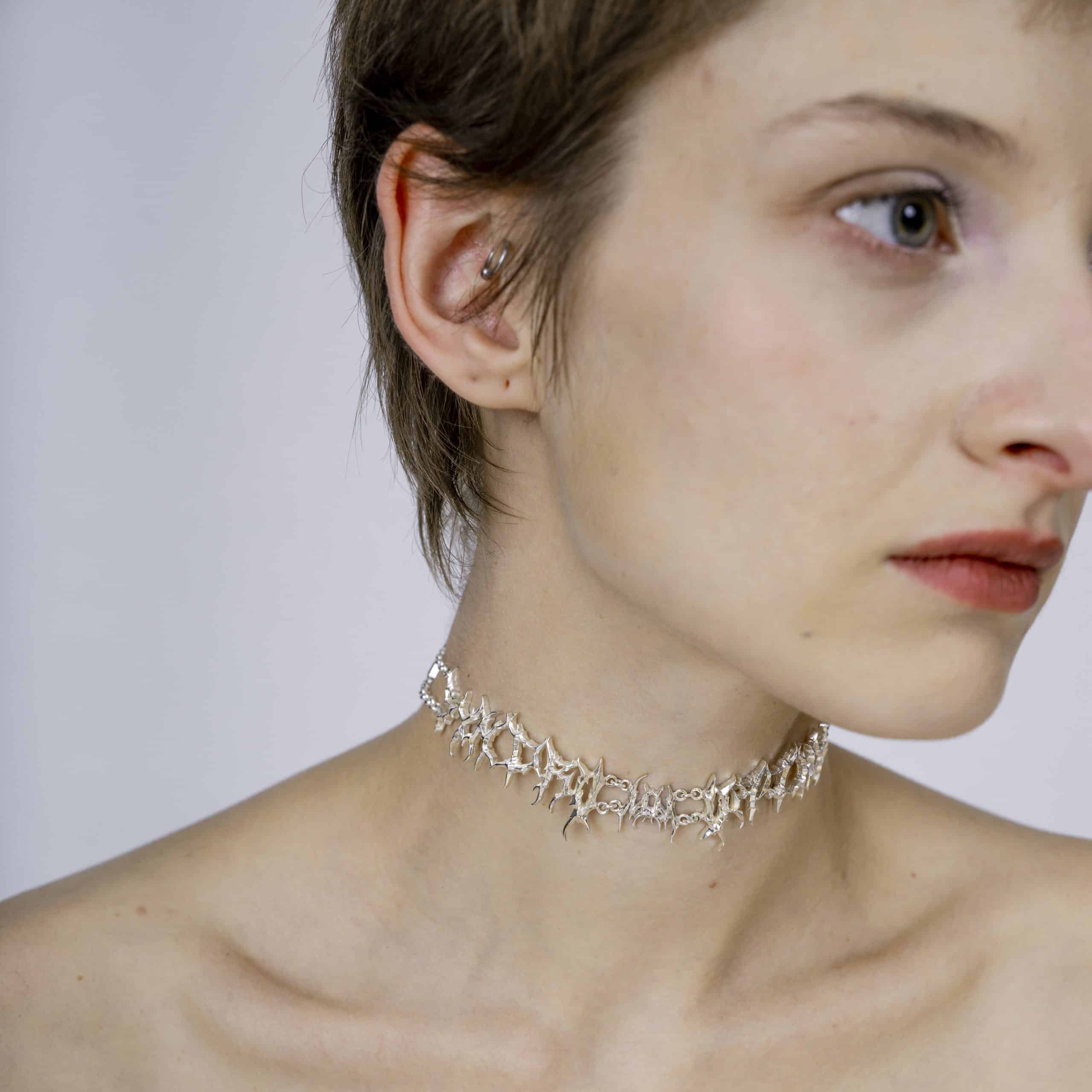 Silver syndrom necklace