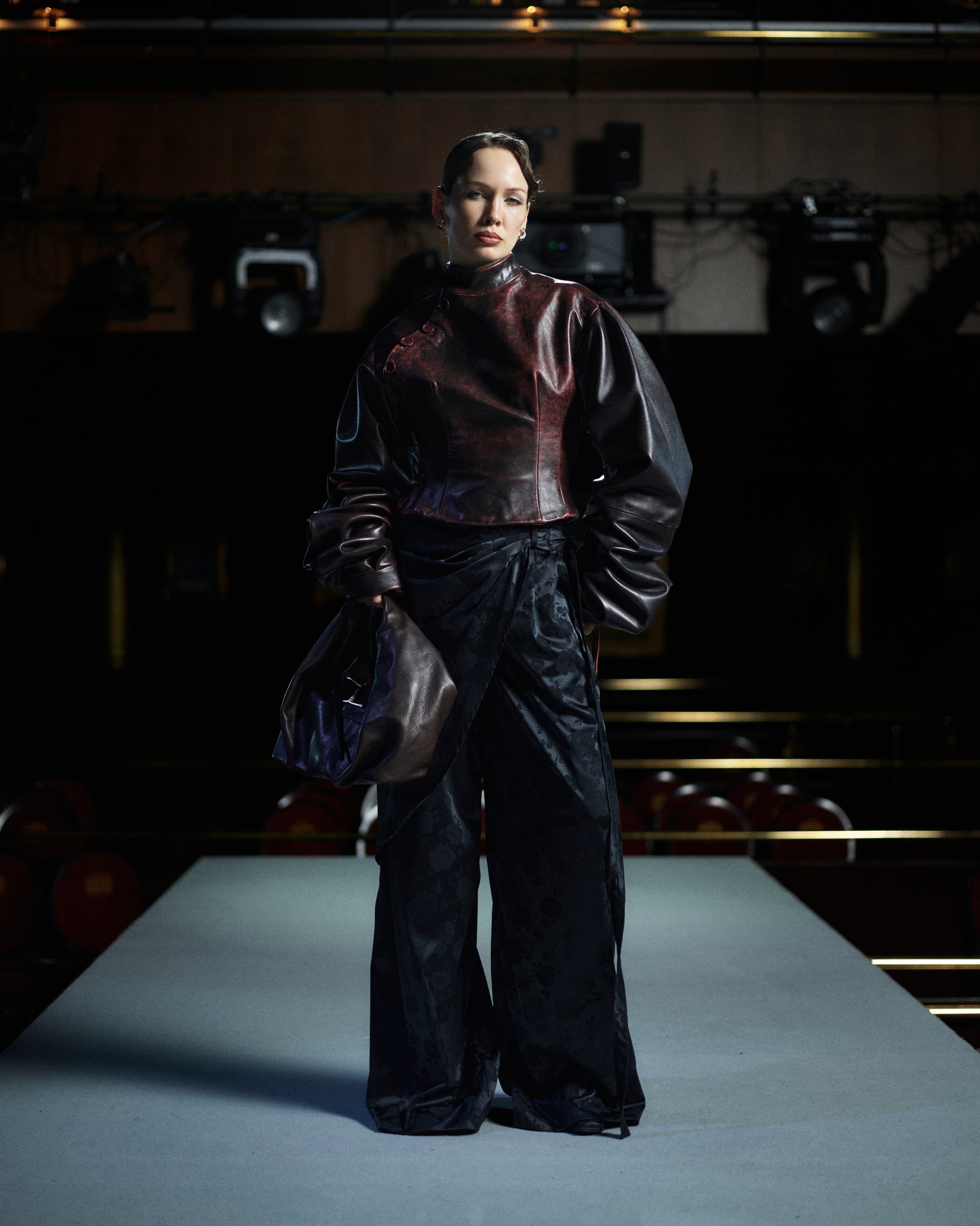 Look 16 (aw26)