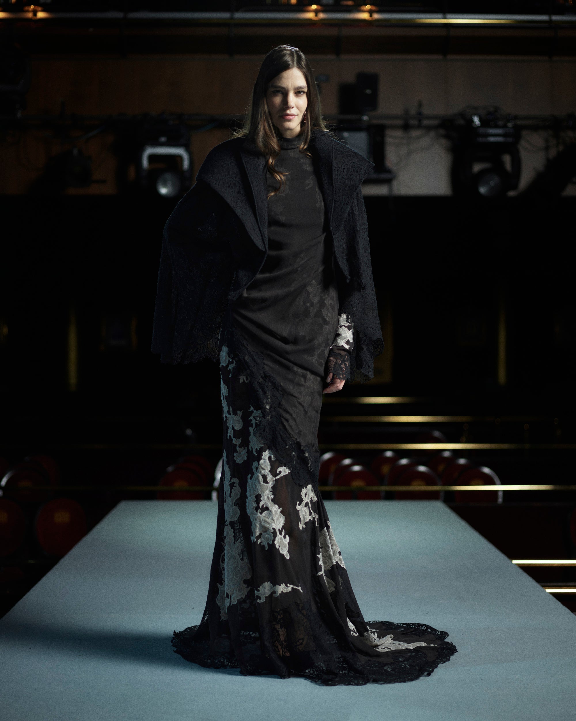 Look 27 (aw26)