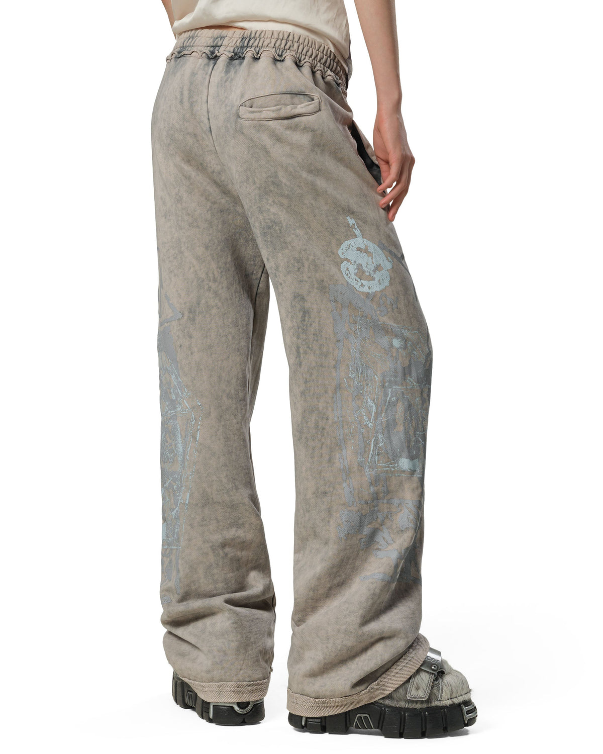 Ice bootcut sweatpants