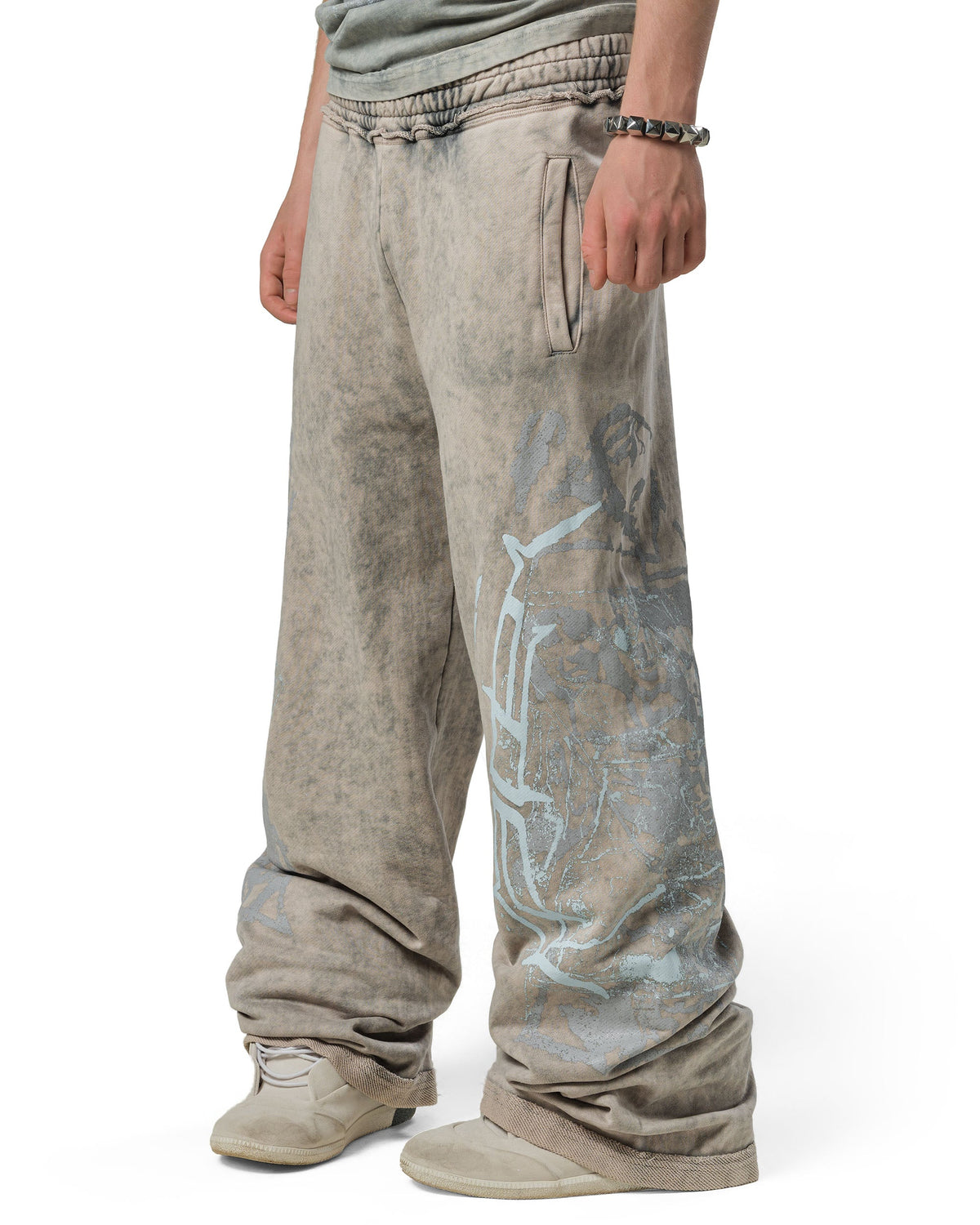 Ice bootcut sweatpants