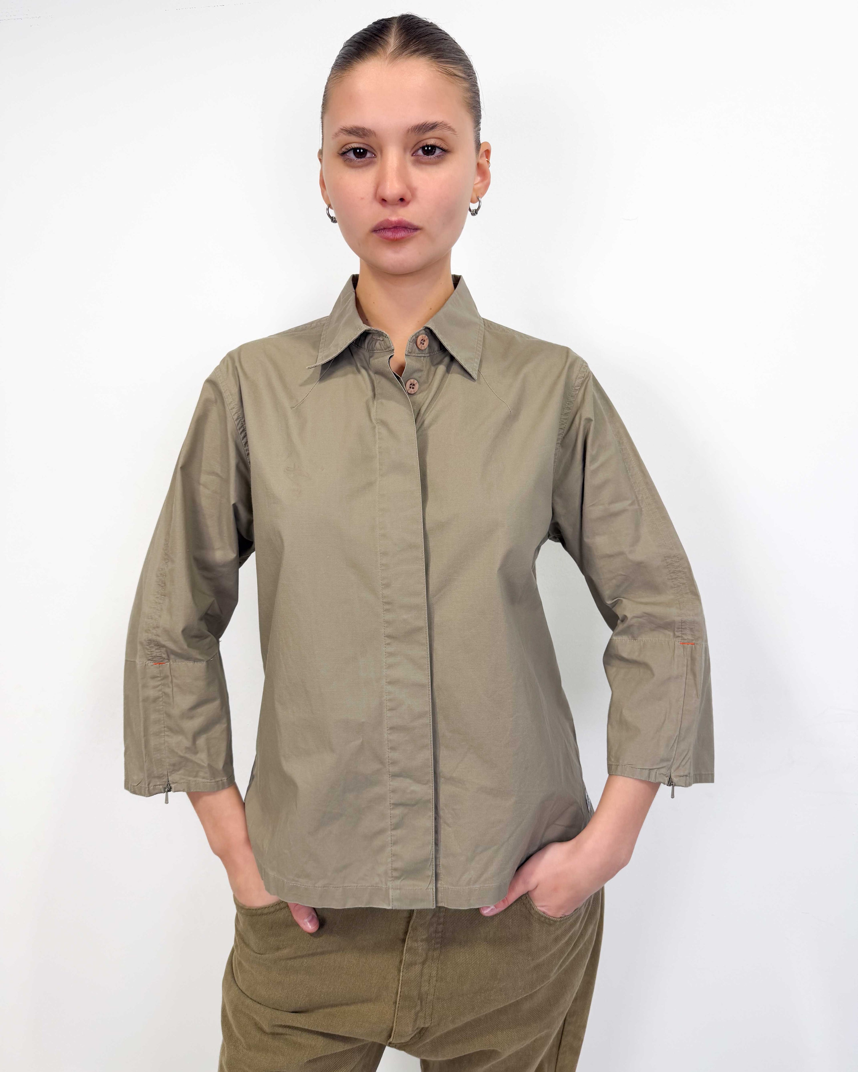 The amira shirt