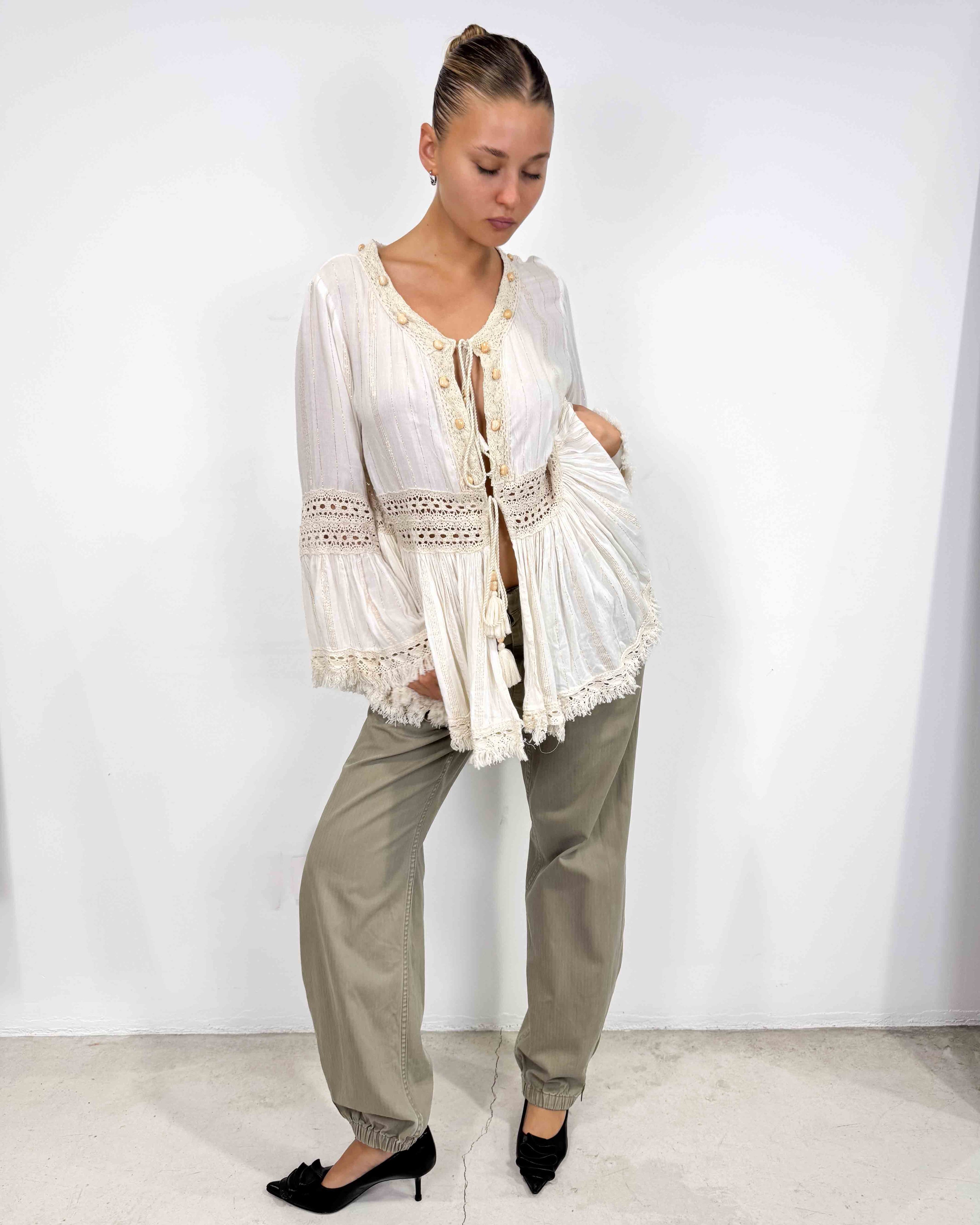The daphne shirt