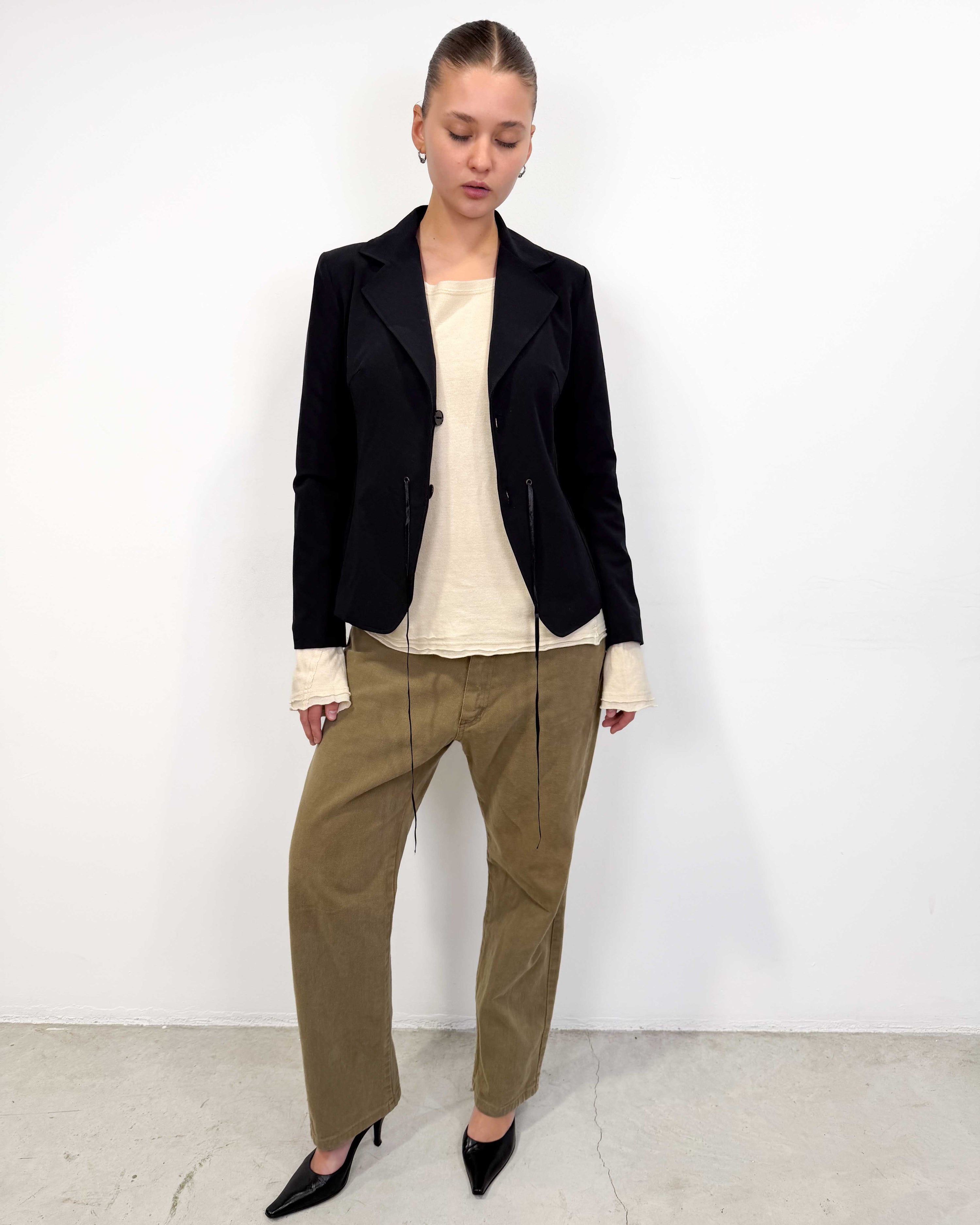 The haewon blazer