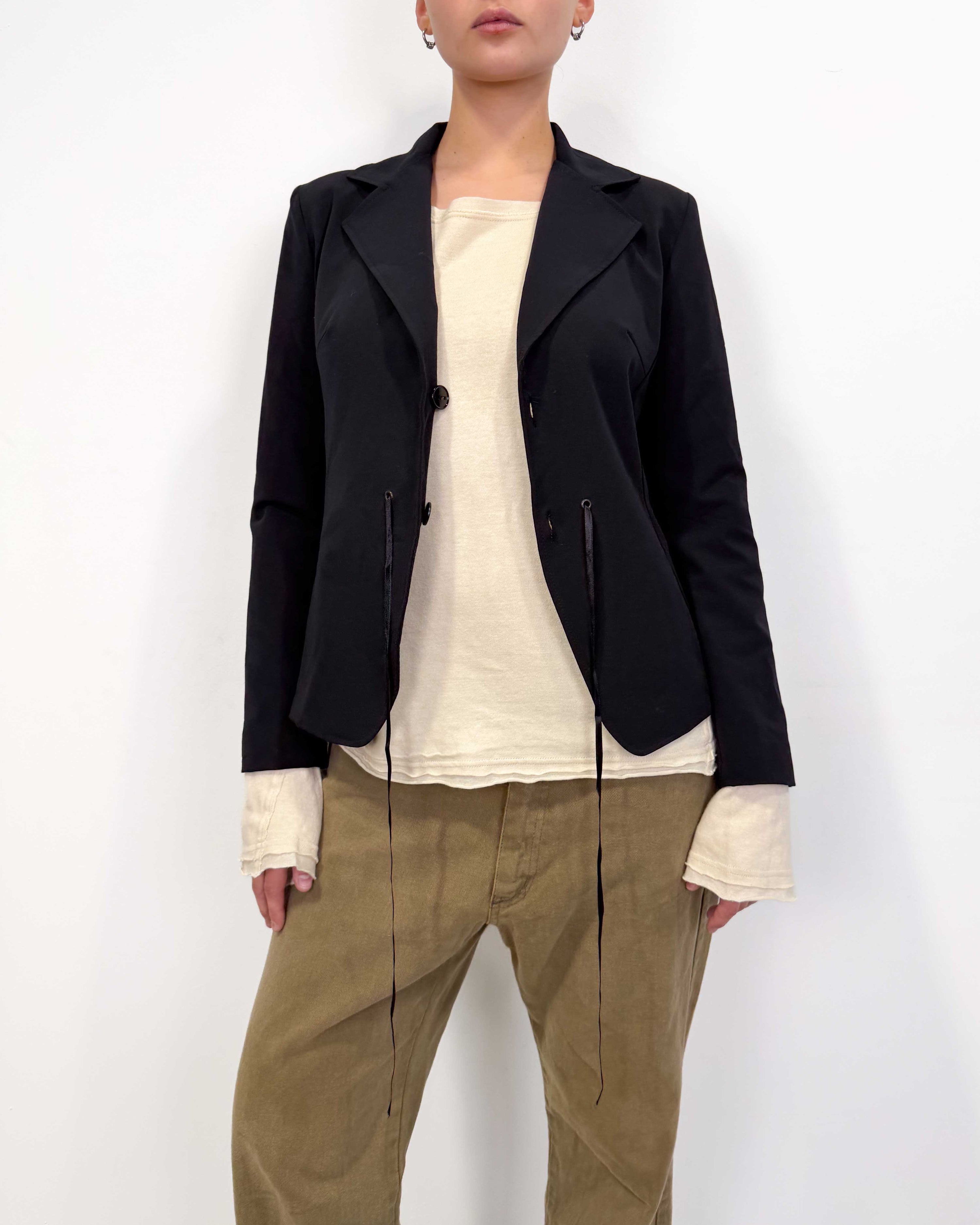 The haewon blazer
