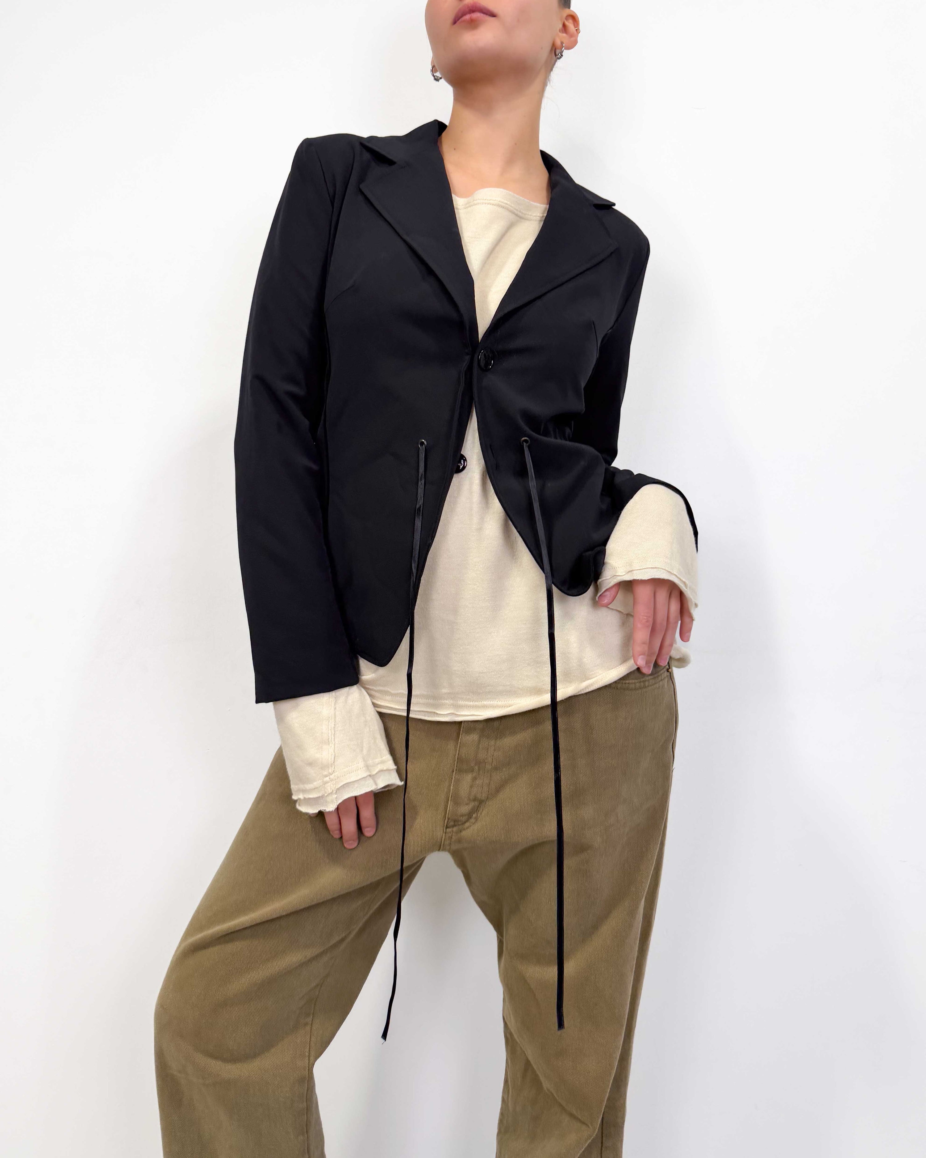 The haewon blazer