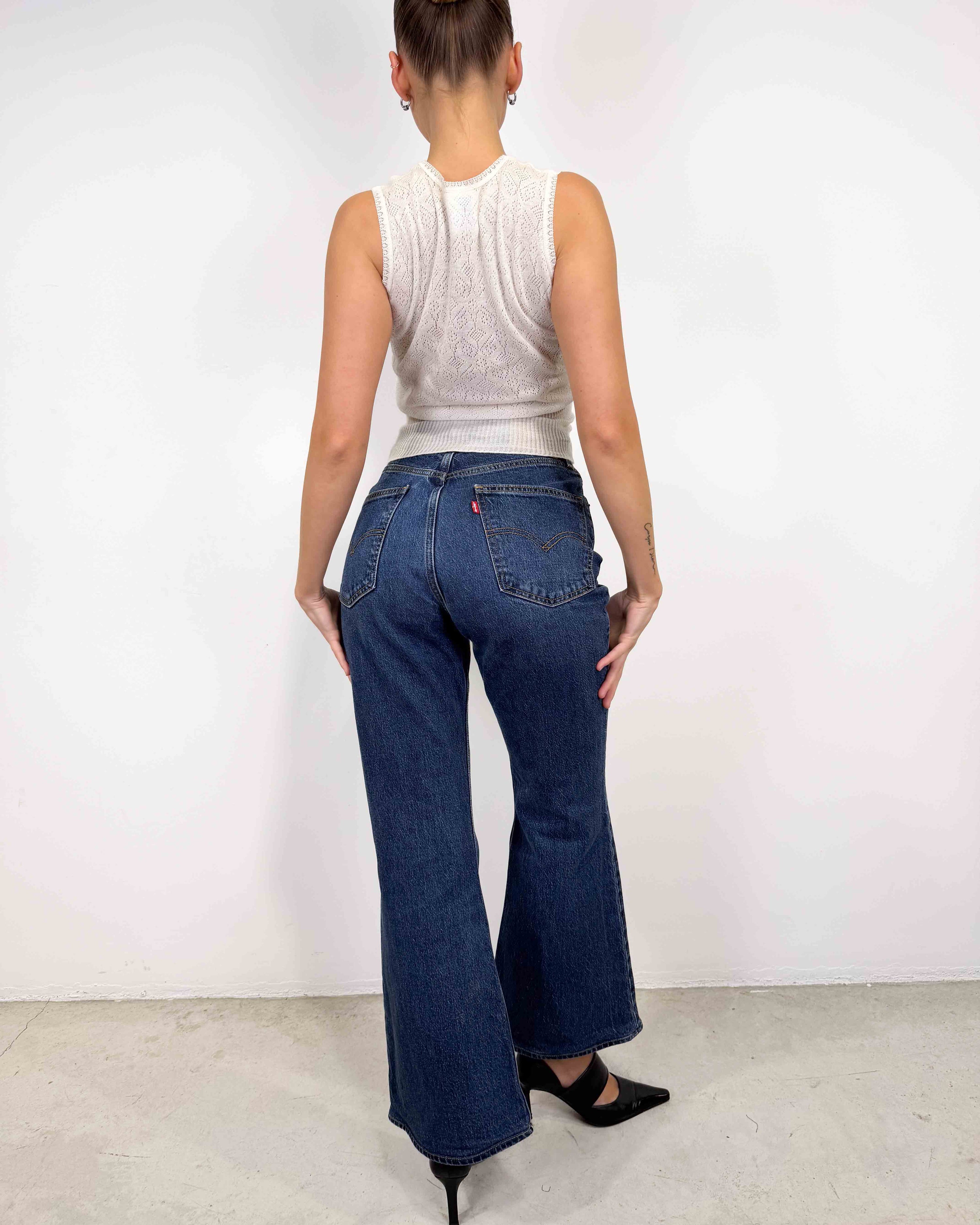 The lacie top