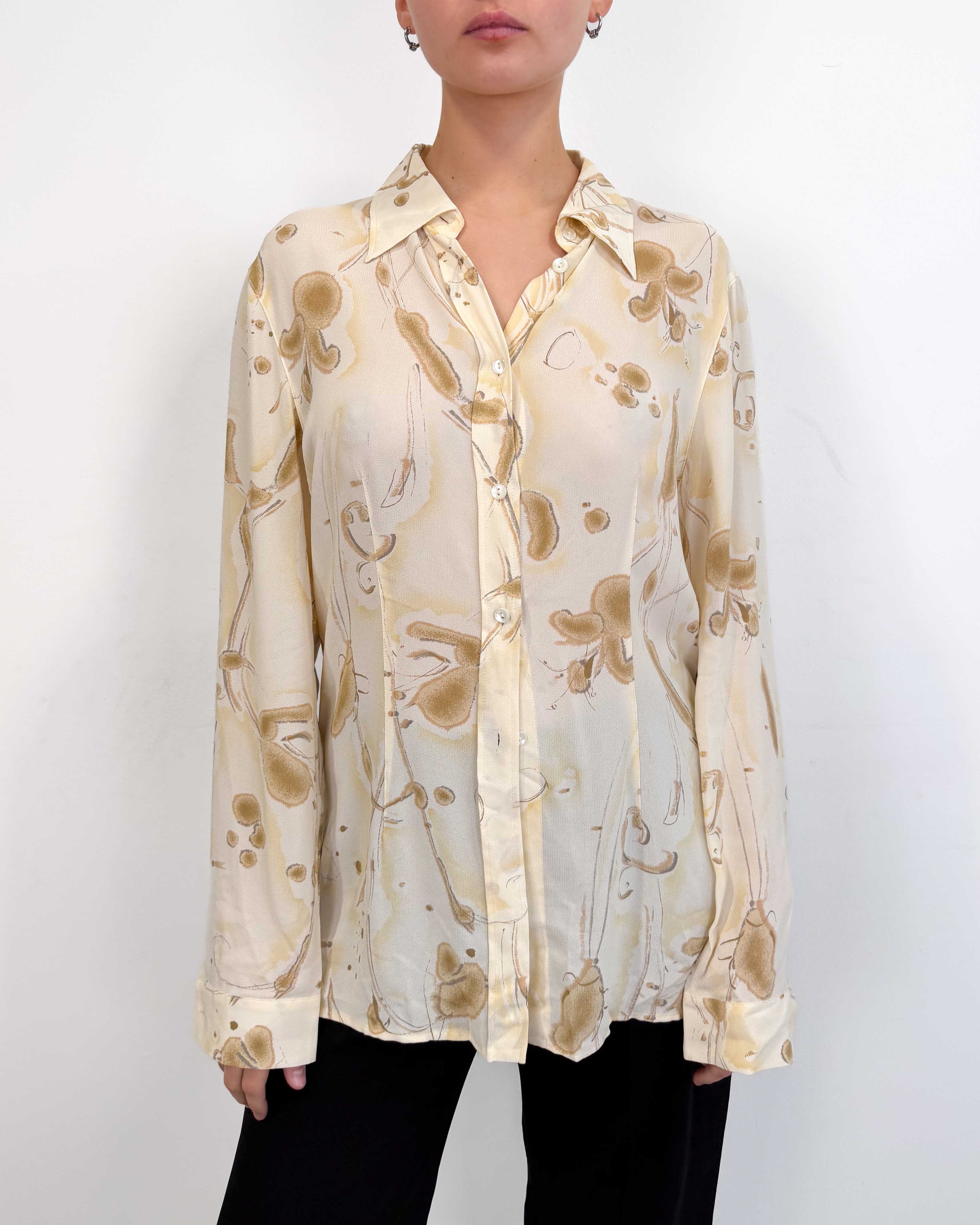 The noemi shirt