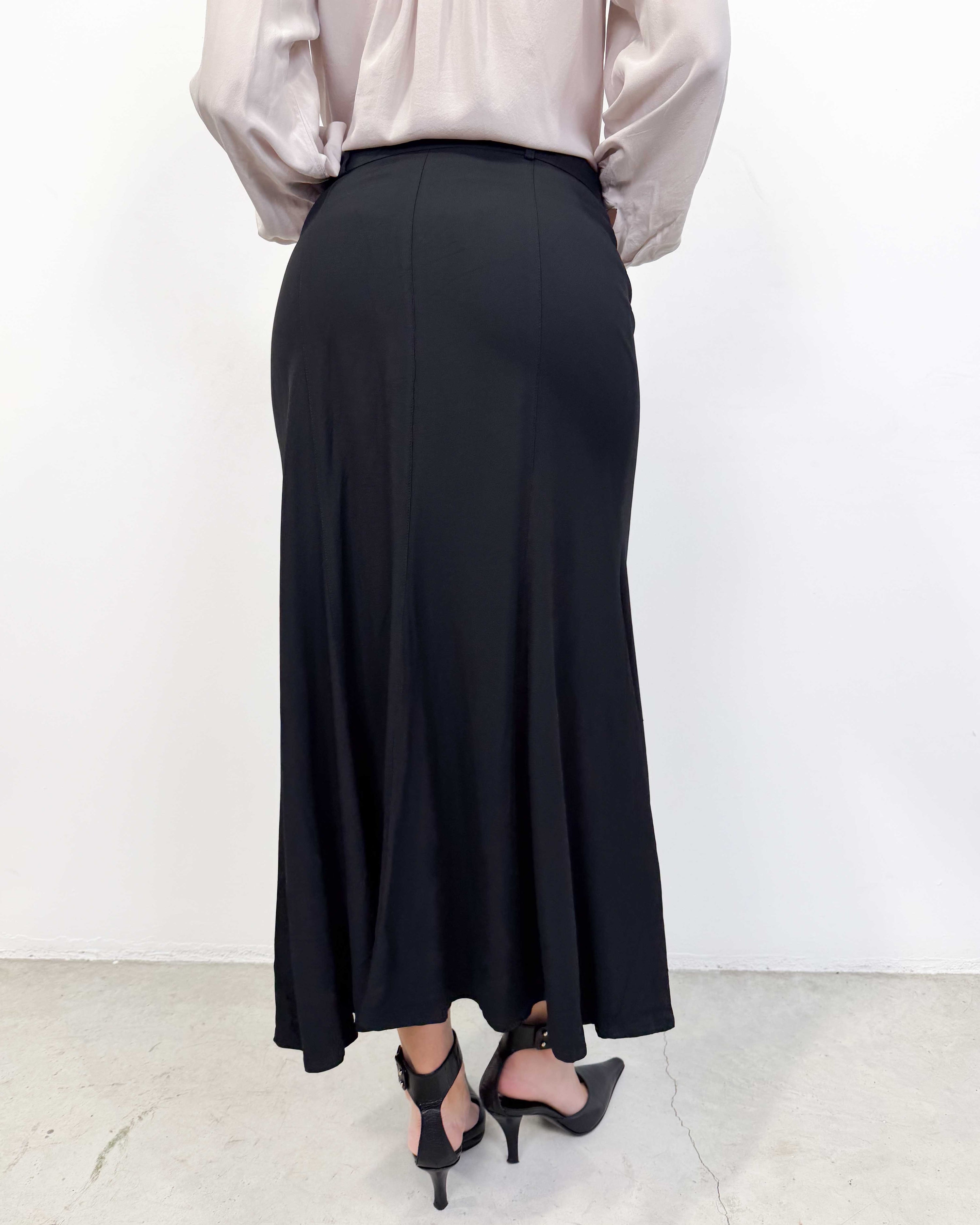 The alena skirt by sportsmax