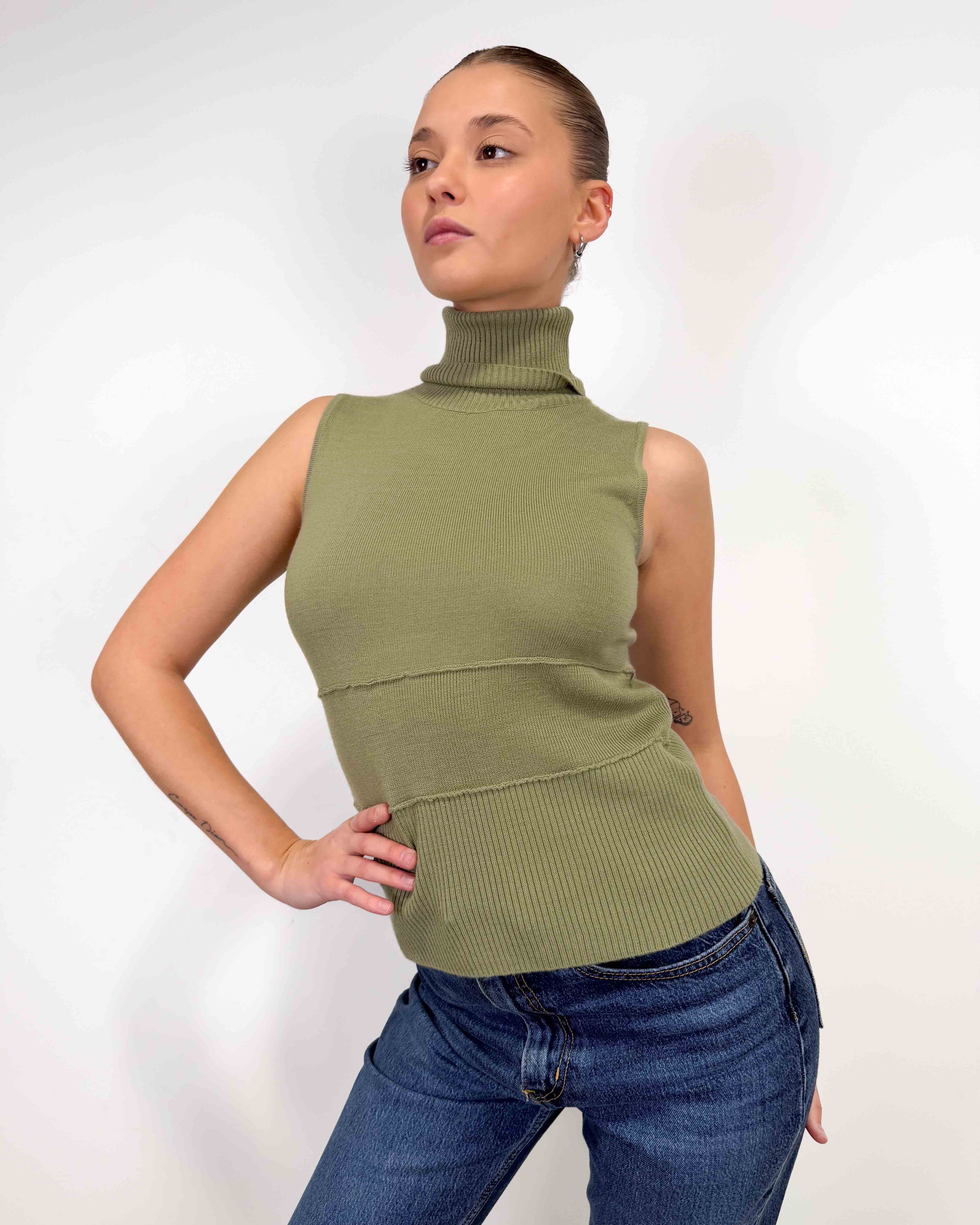 The omma top