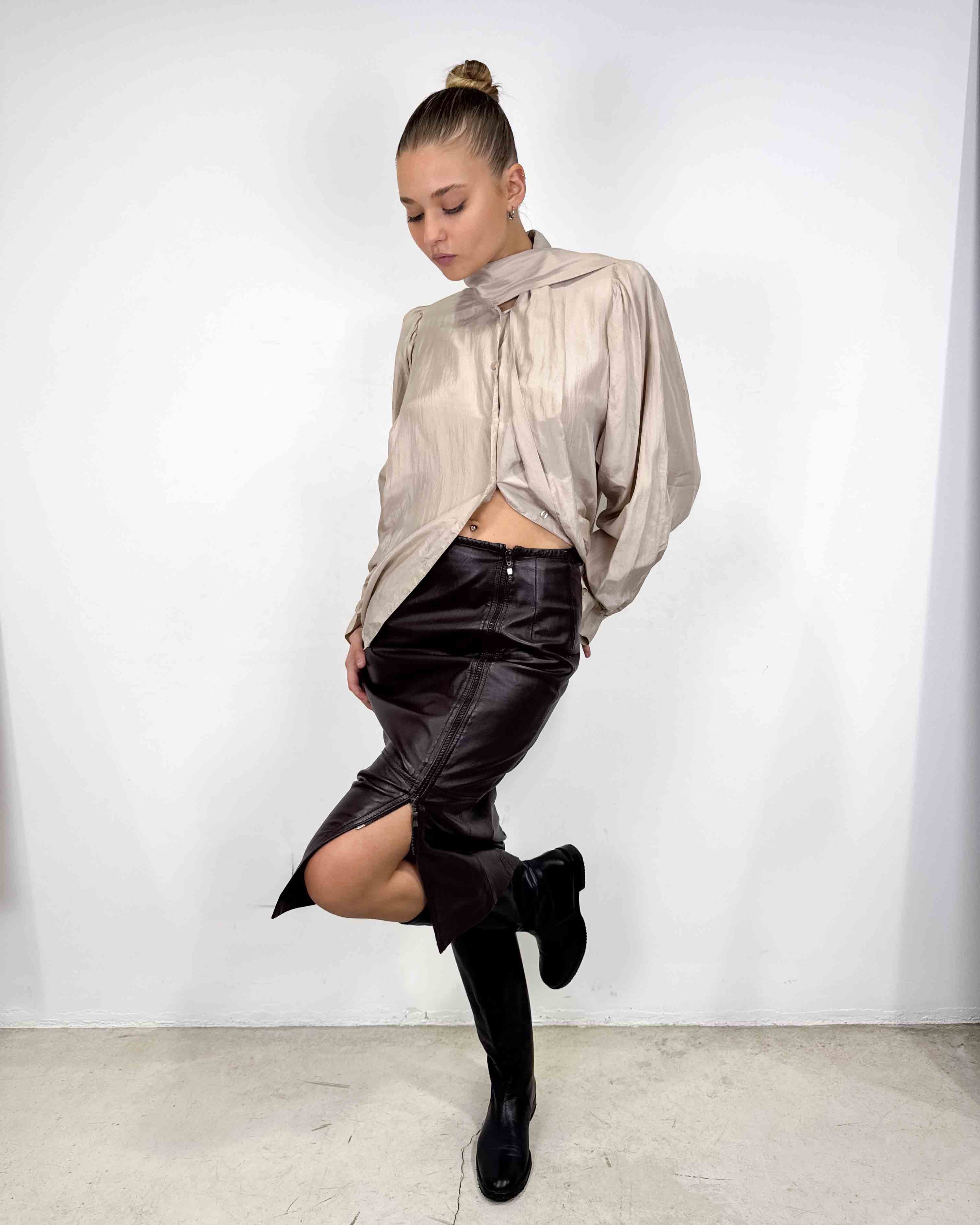 The lia shirt