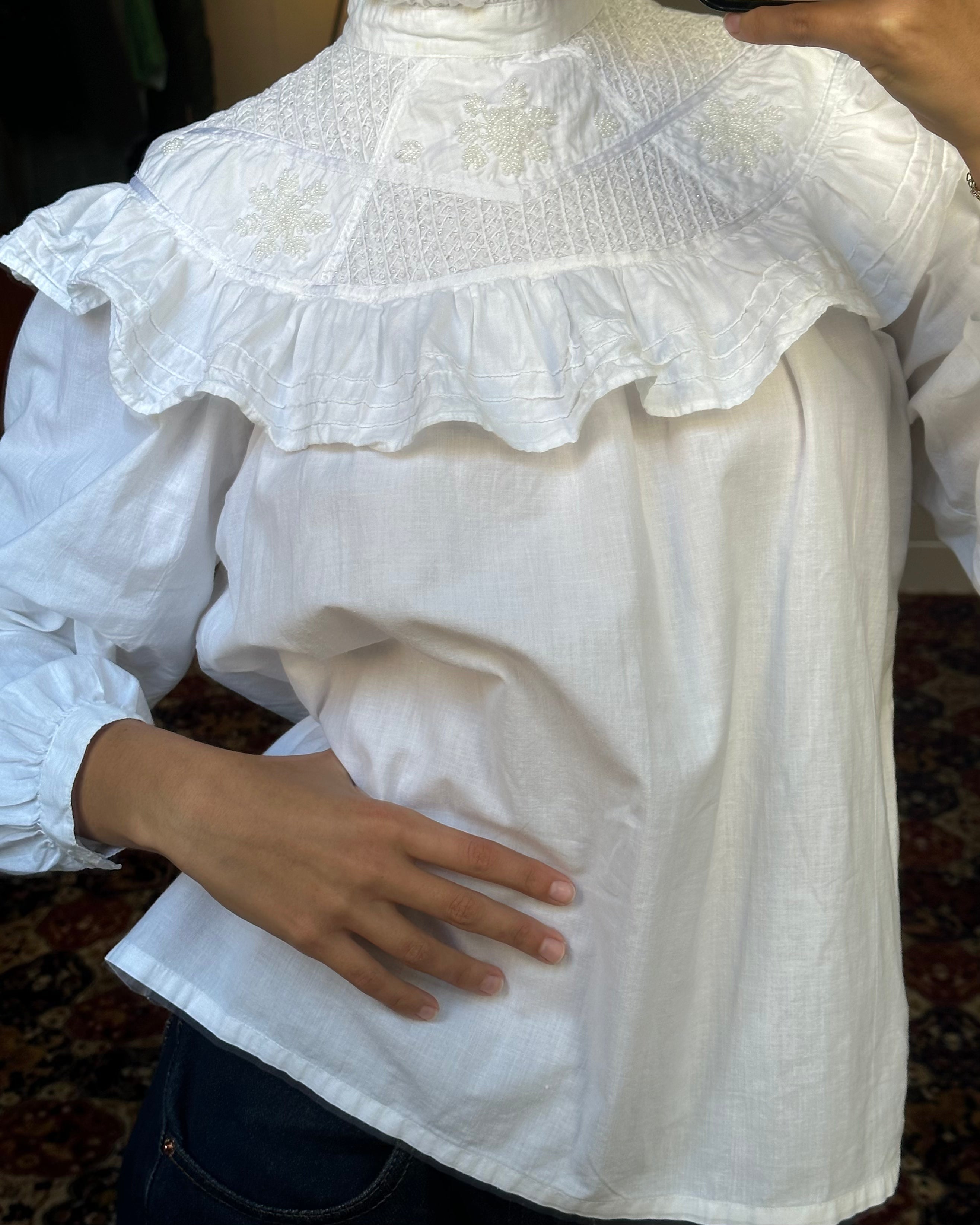 The leonor shirt
