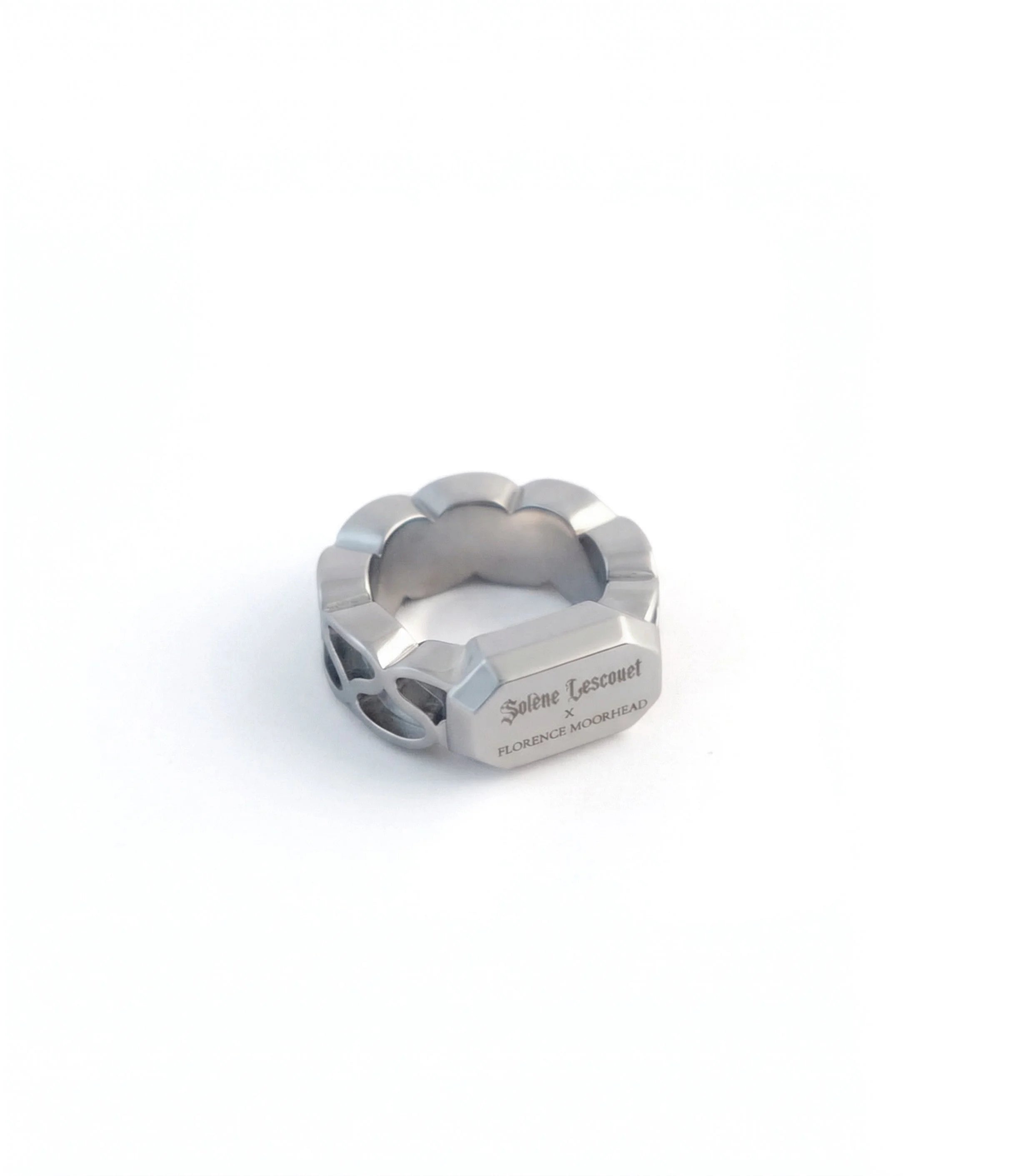 Bague collerette