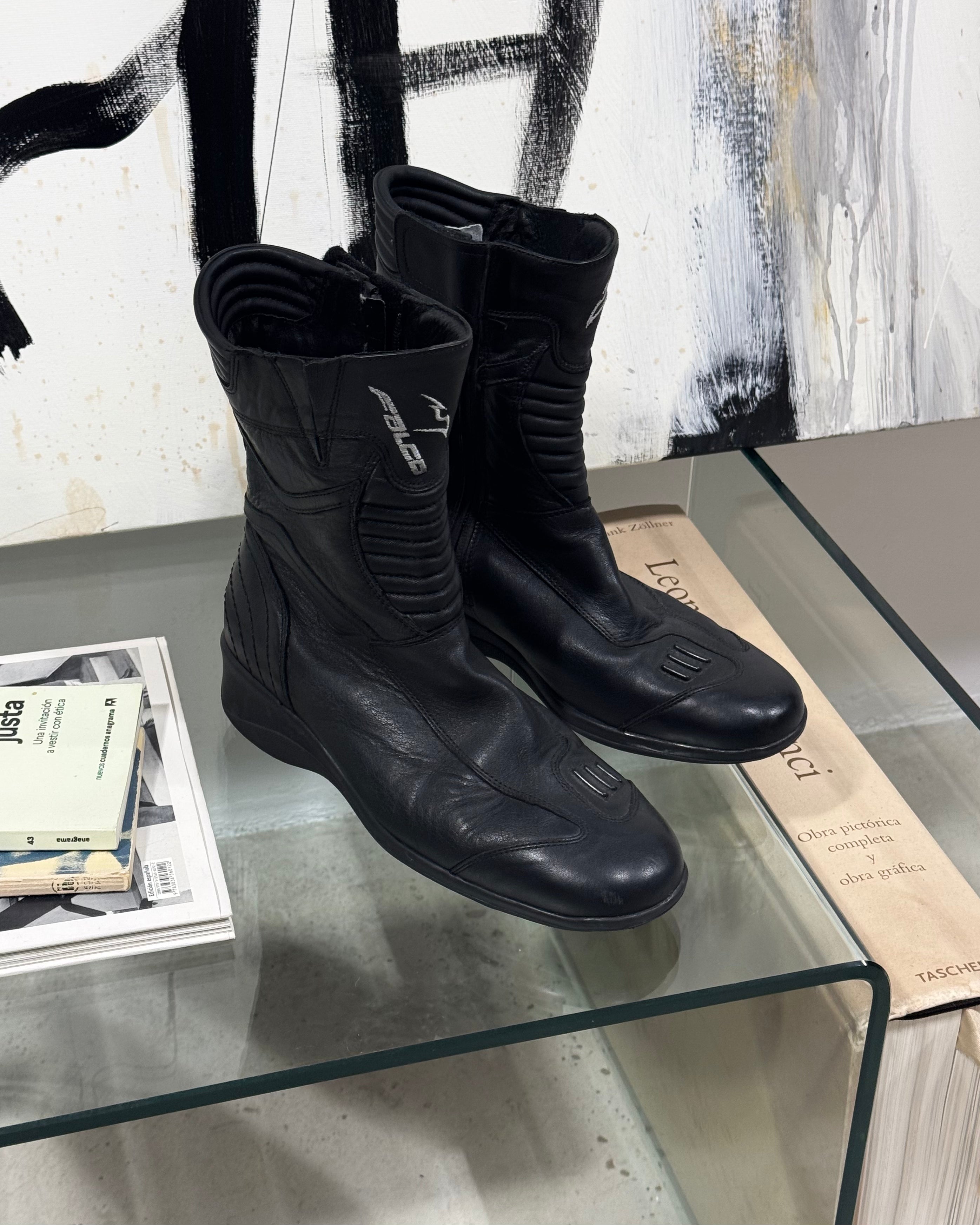 The axel boots