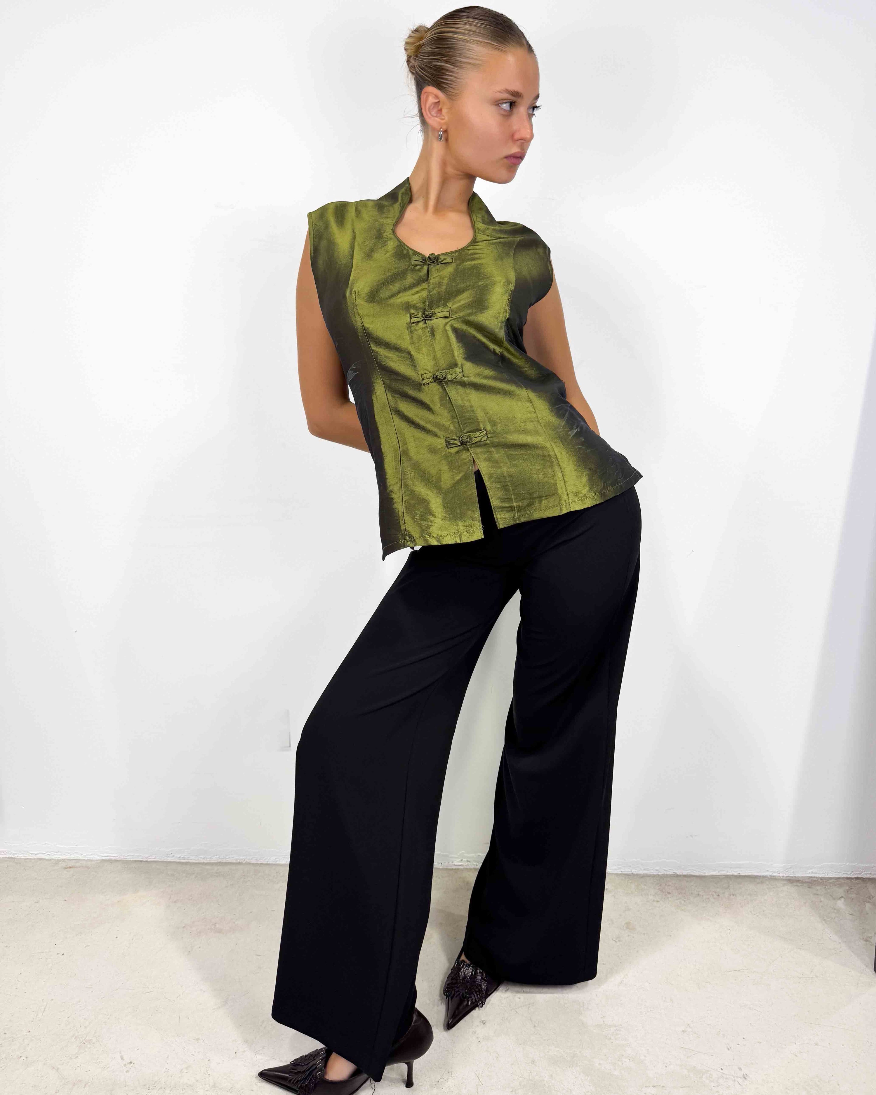 The diana top