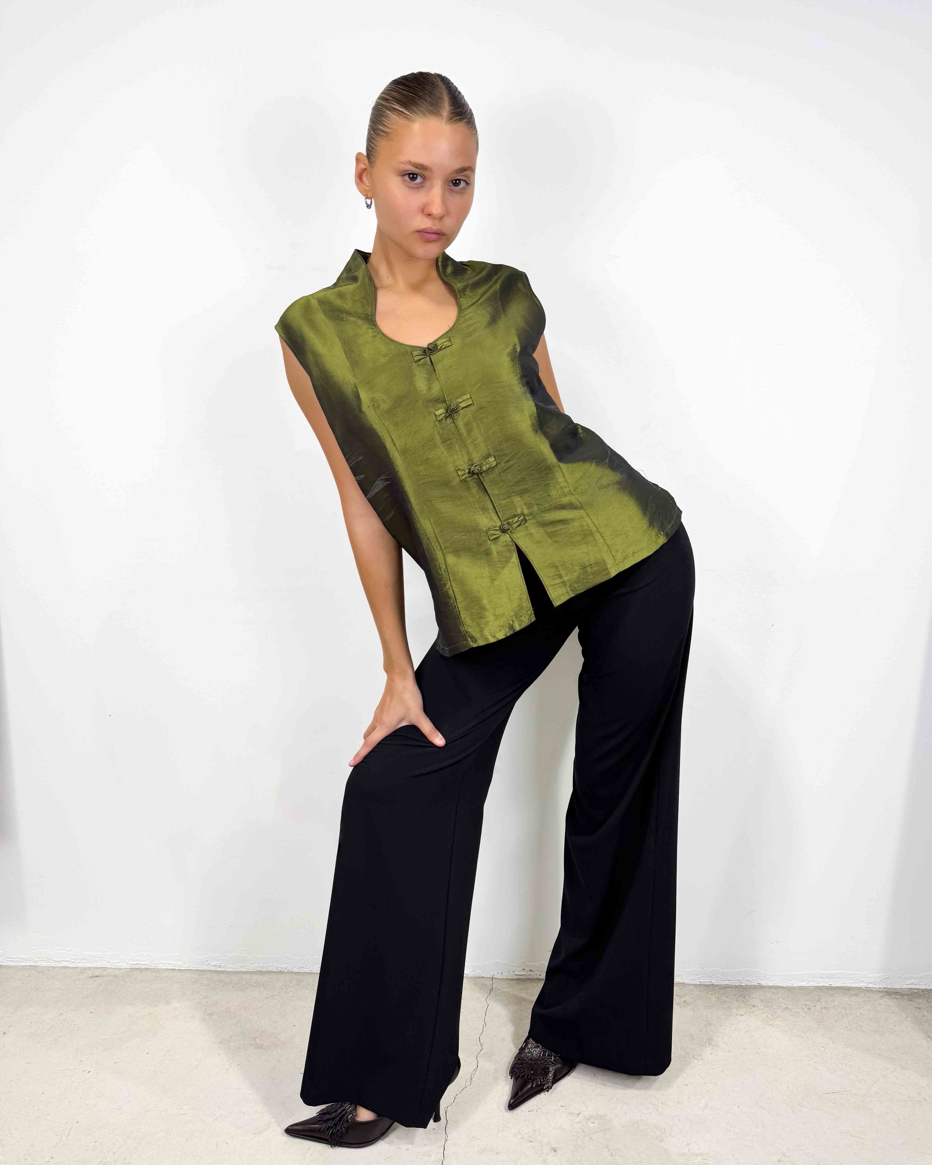 The diana top