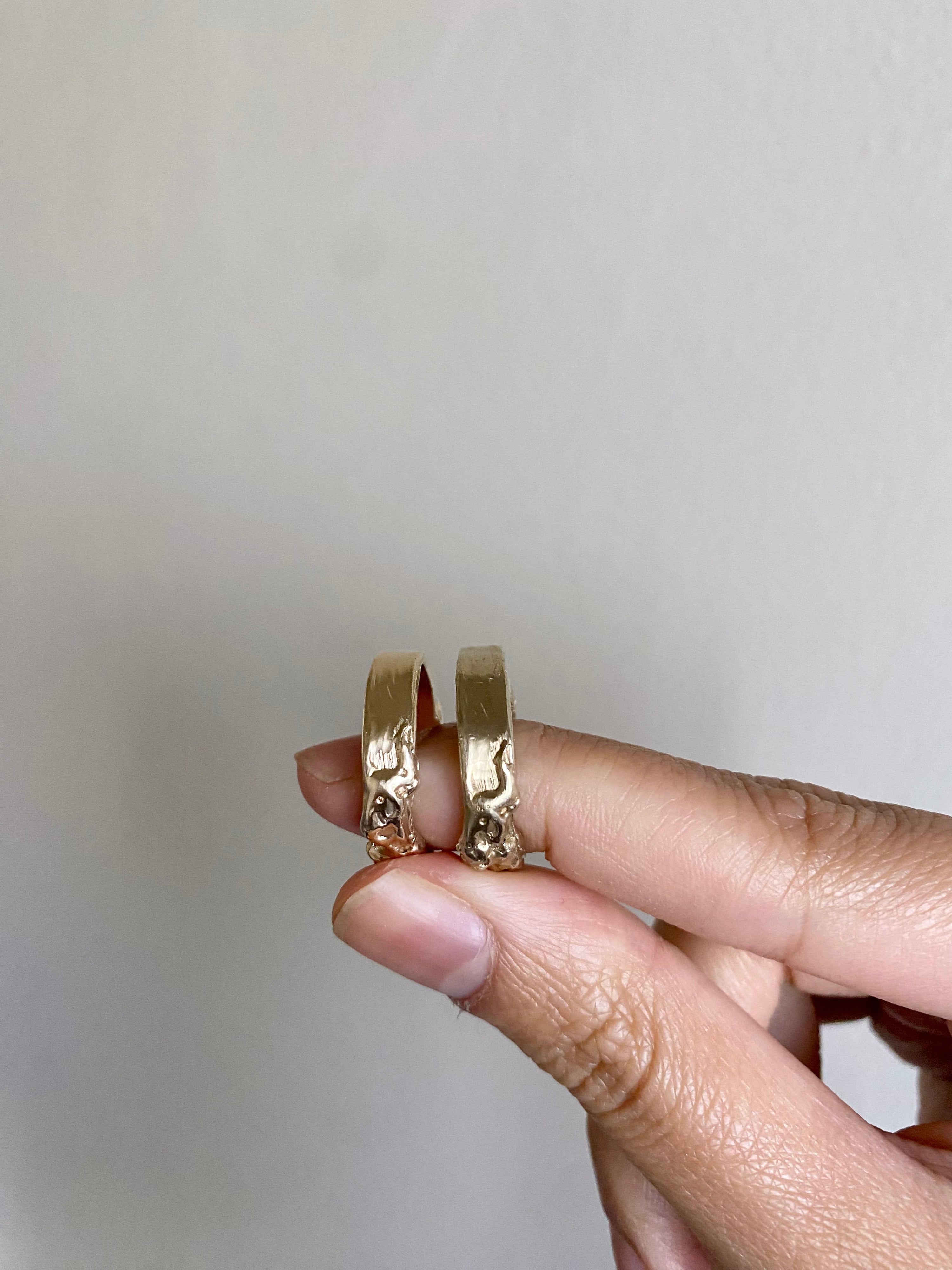 Melting away ring - gold